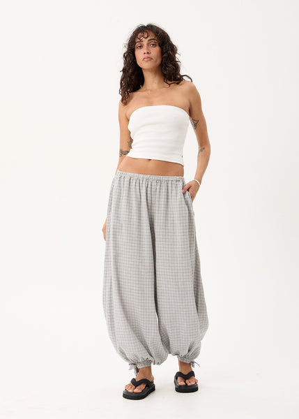 Lyana Hemp Balloon Pant - Silver Birch | AFENDS