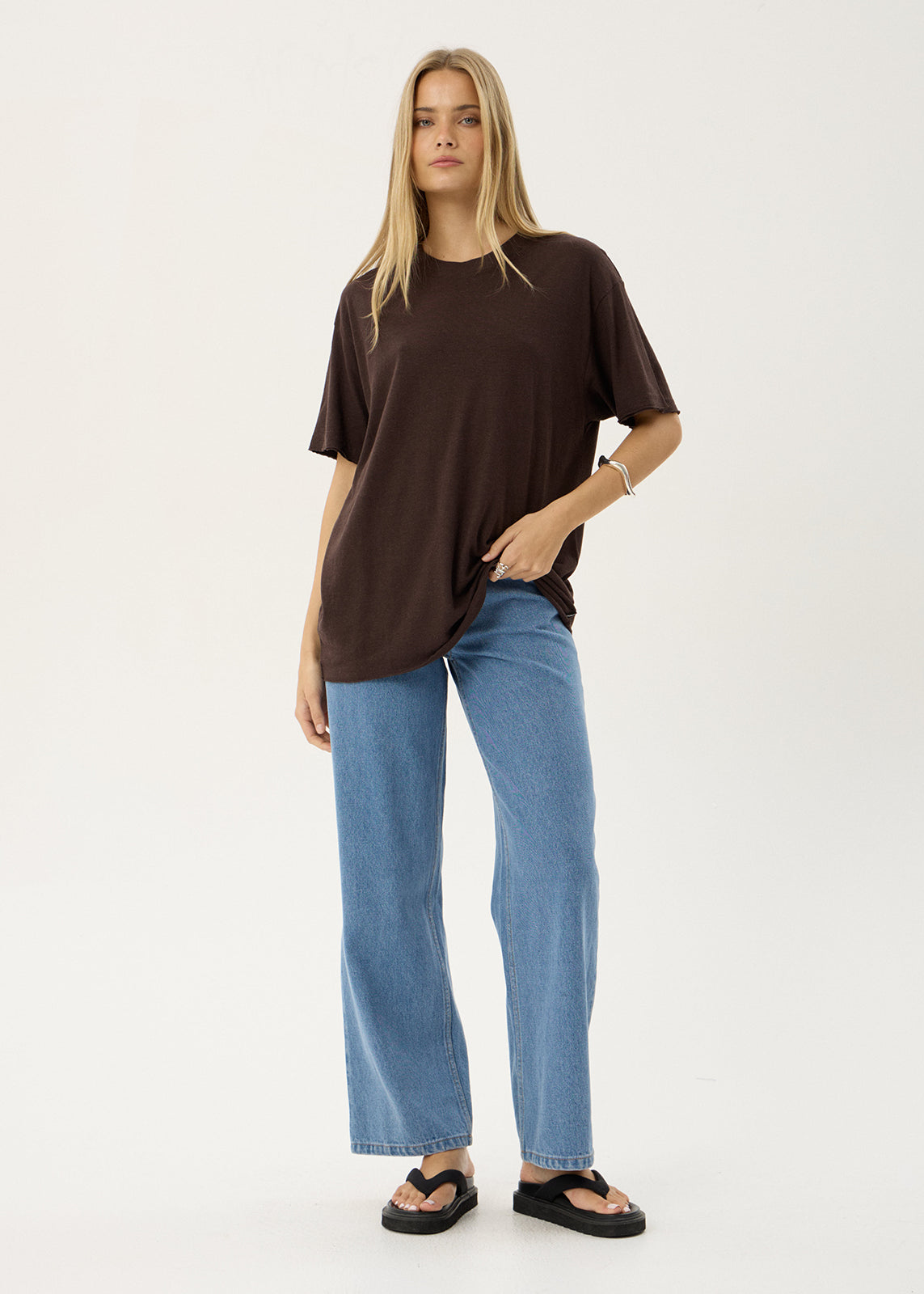 AFENDS Womens Slay - Oversized Tee - Coffee