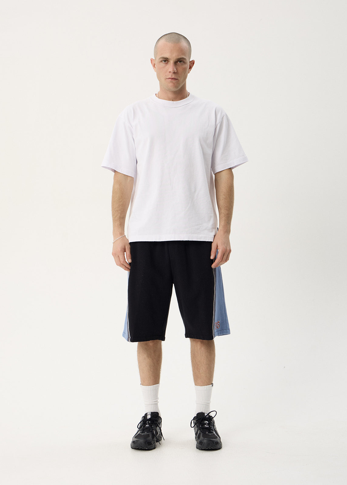 AFENDS Mens Occupancy - Fleece Short 22" - Black