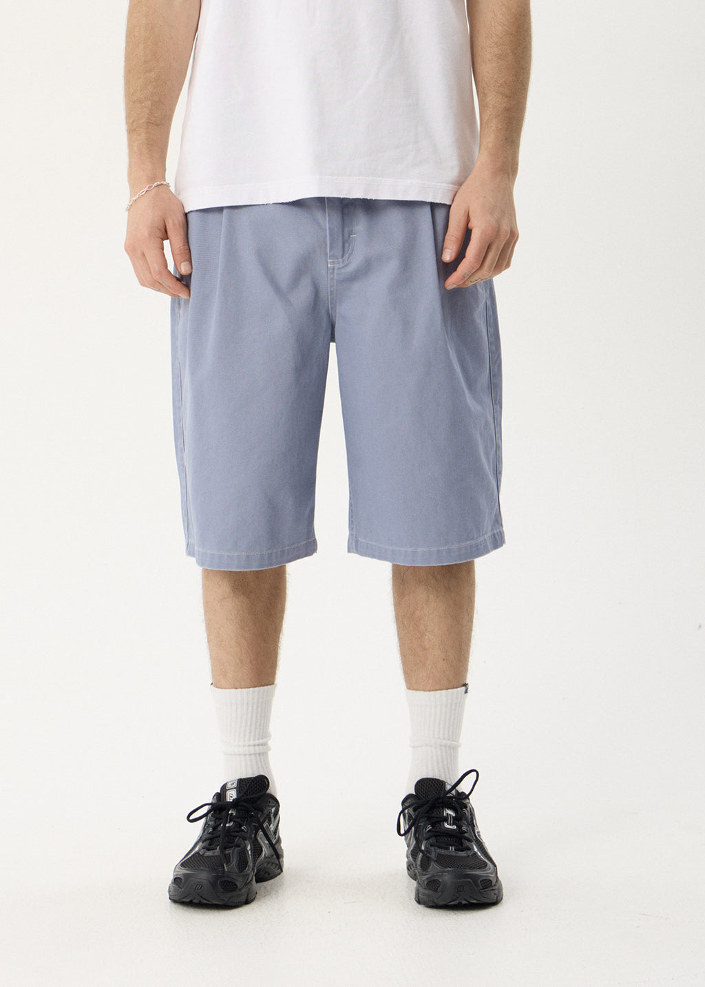AFENDS Mens Fast Forward - Baggy Pleated Short 24" - Washed Slate Blue