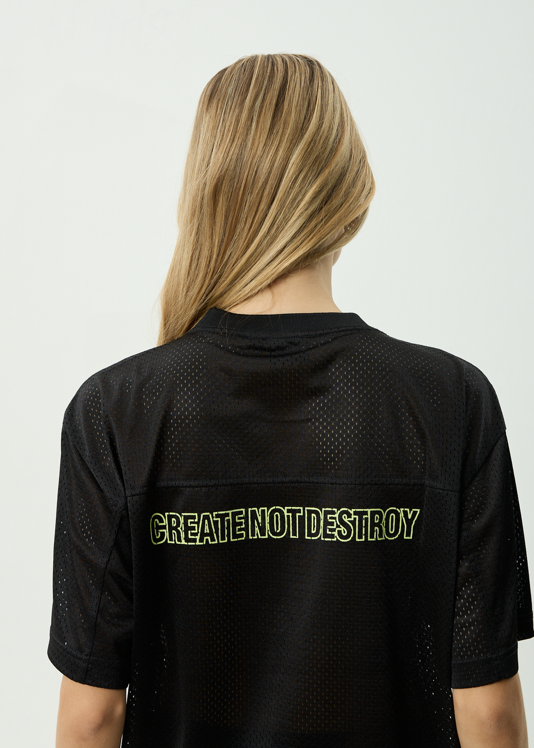 AFENDS Mens Zero Six - Mesh Jersey Boxy Tee - Black