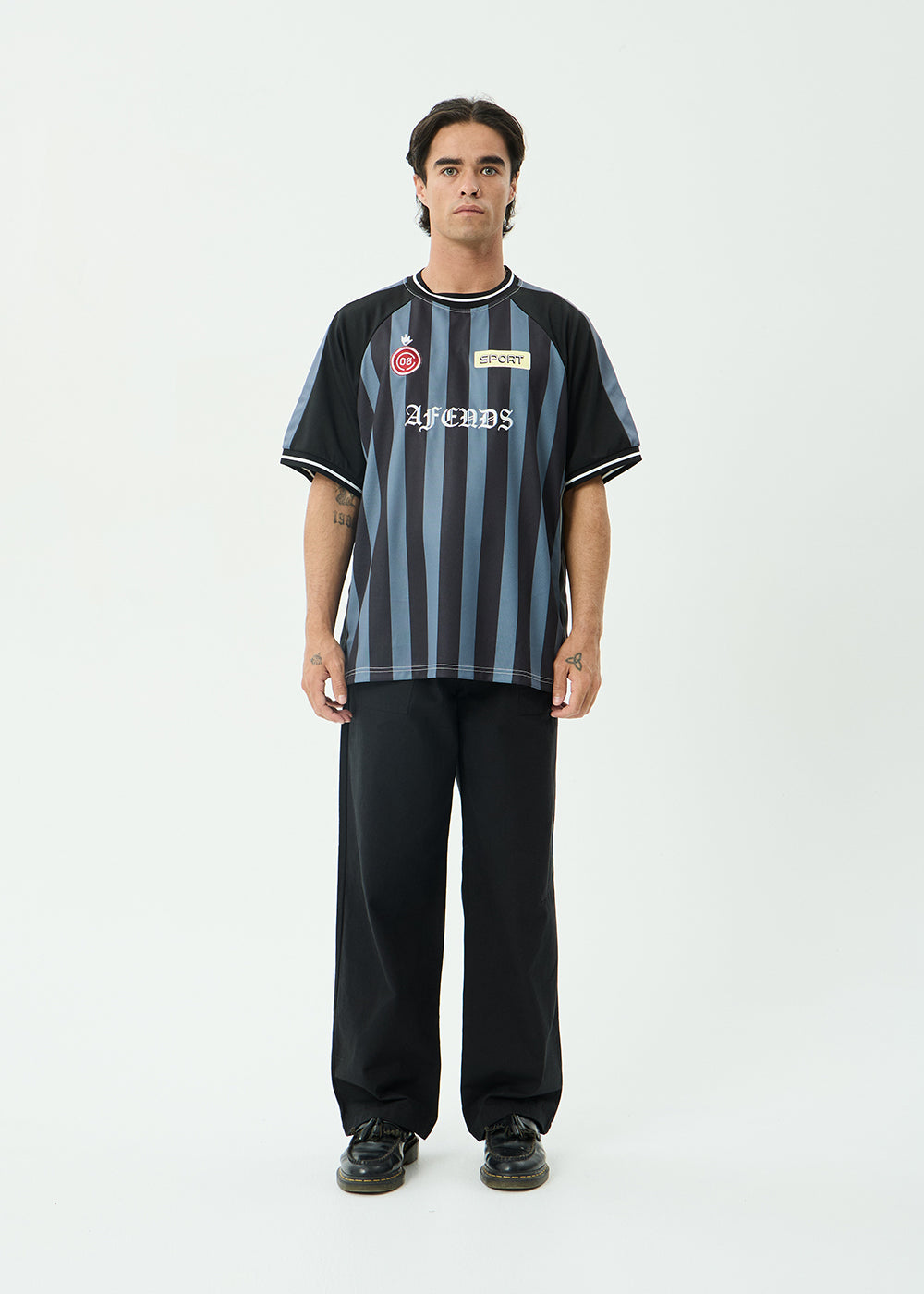 AFENDS Mens Holloway - Raglan Jersey - Black