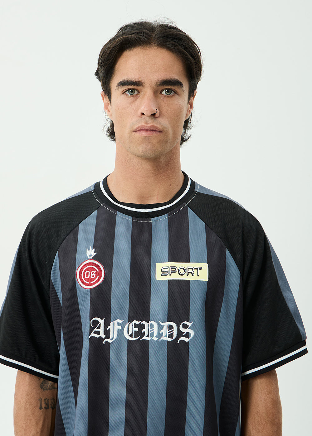 AFENDS Mens Holloway - Raglan Jersey - Black