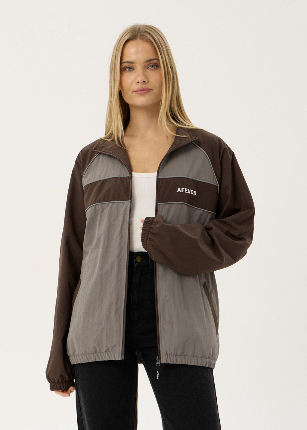 AFENDS Mens Spicy - Sports Spray Jacket - Olive