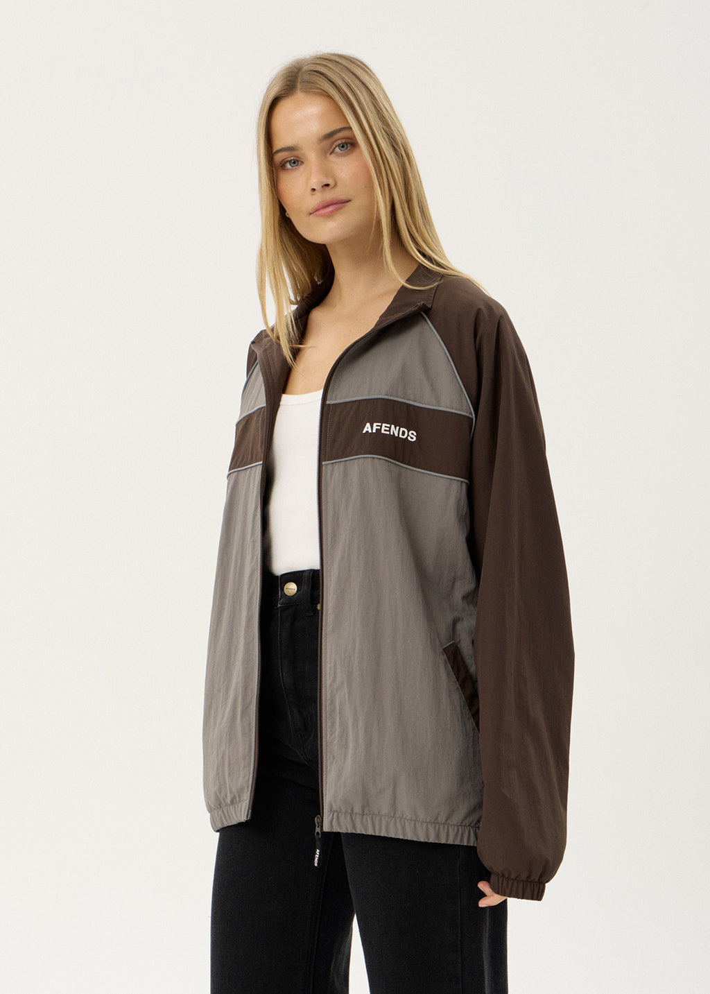 AFENDS Mens Spicy - Sports Spray Jacket - Olive