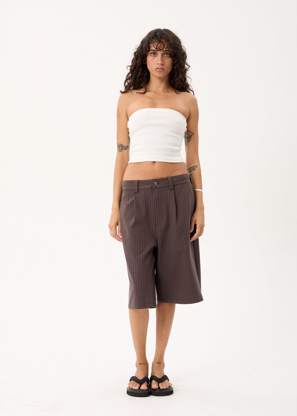 AFENDS Business - Baggy Pleated Short 24" - Coffee Stripe