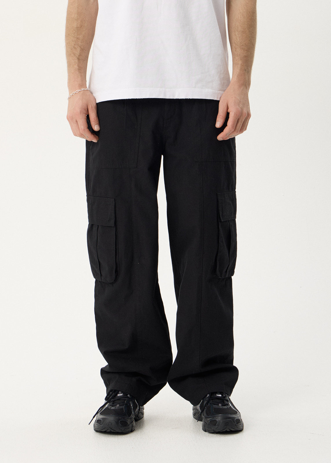AFENDS Mens Summit - Pleated Cargo Pant - Black