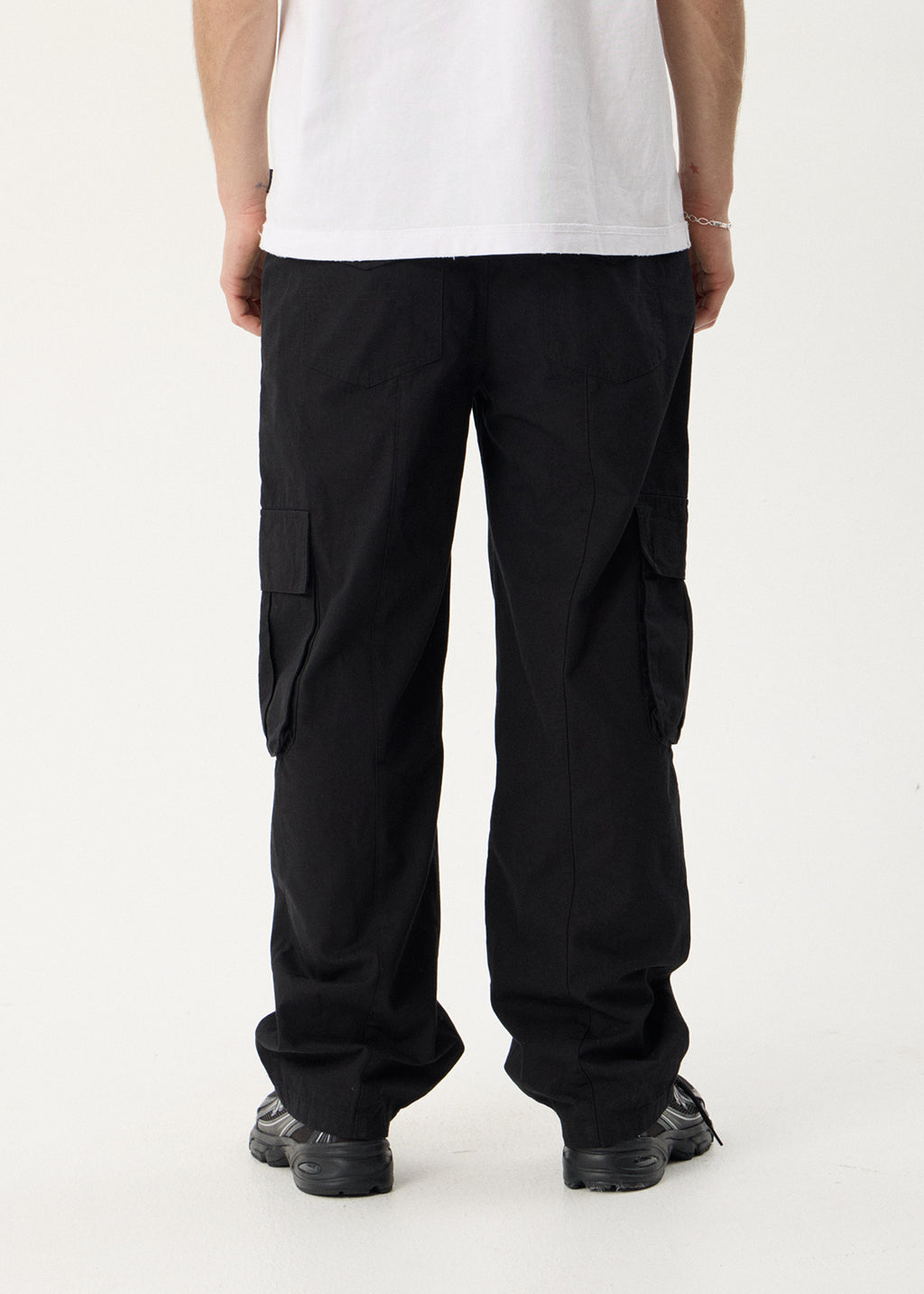 AFENDS Mens Summit - Pleated Cargo Pant - Black