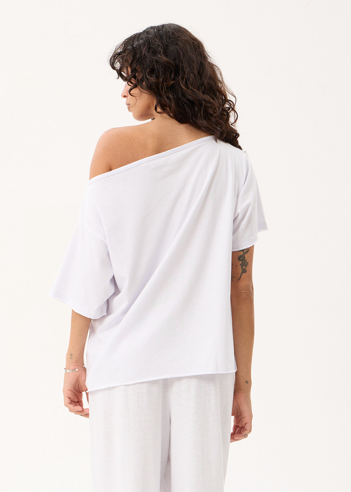 AFENDS Considered - Off Shoulder Tee - White