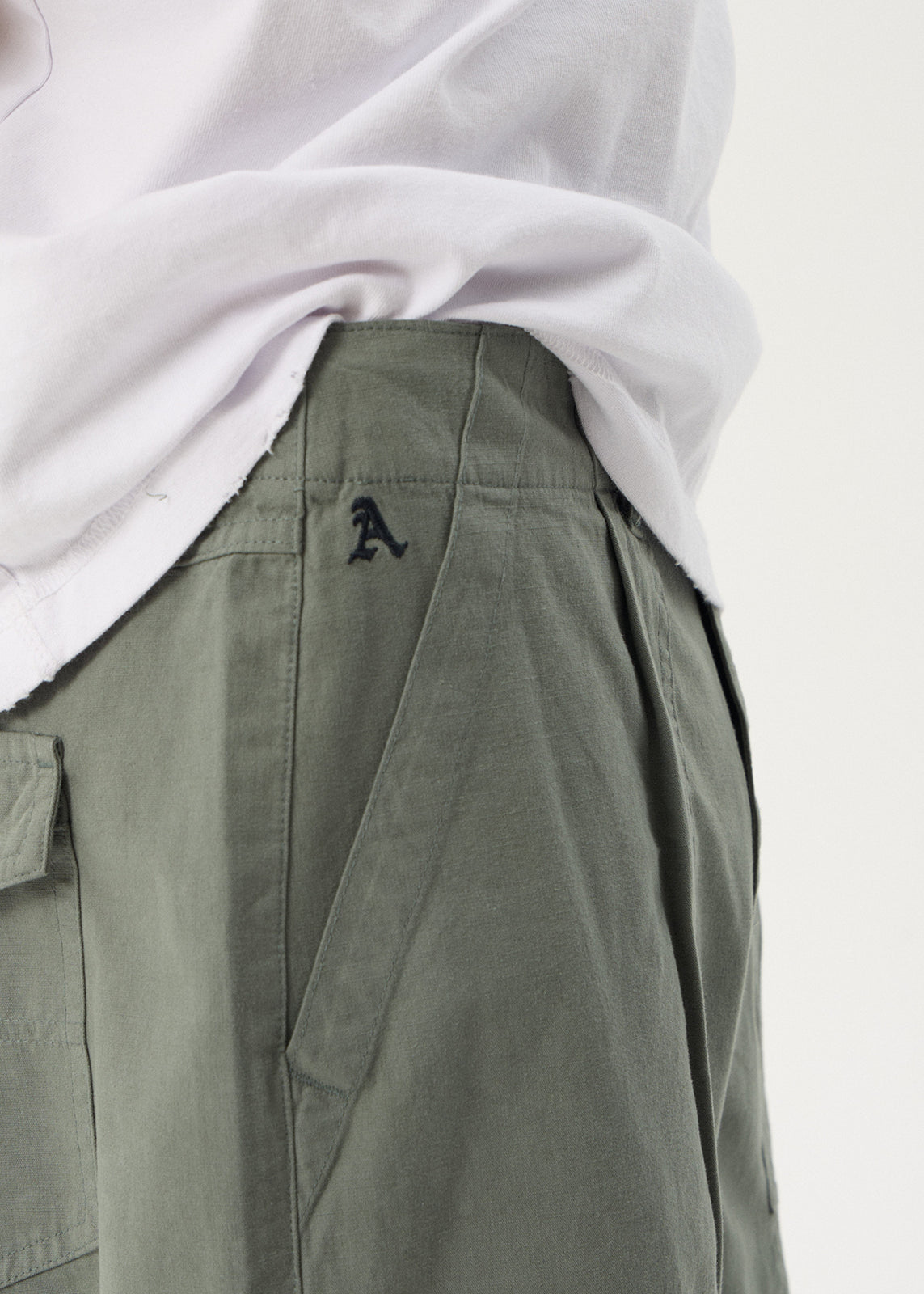 AFENDS Mens Summit - Pleated Cargo Pant - Washed Sycamore