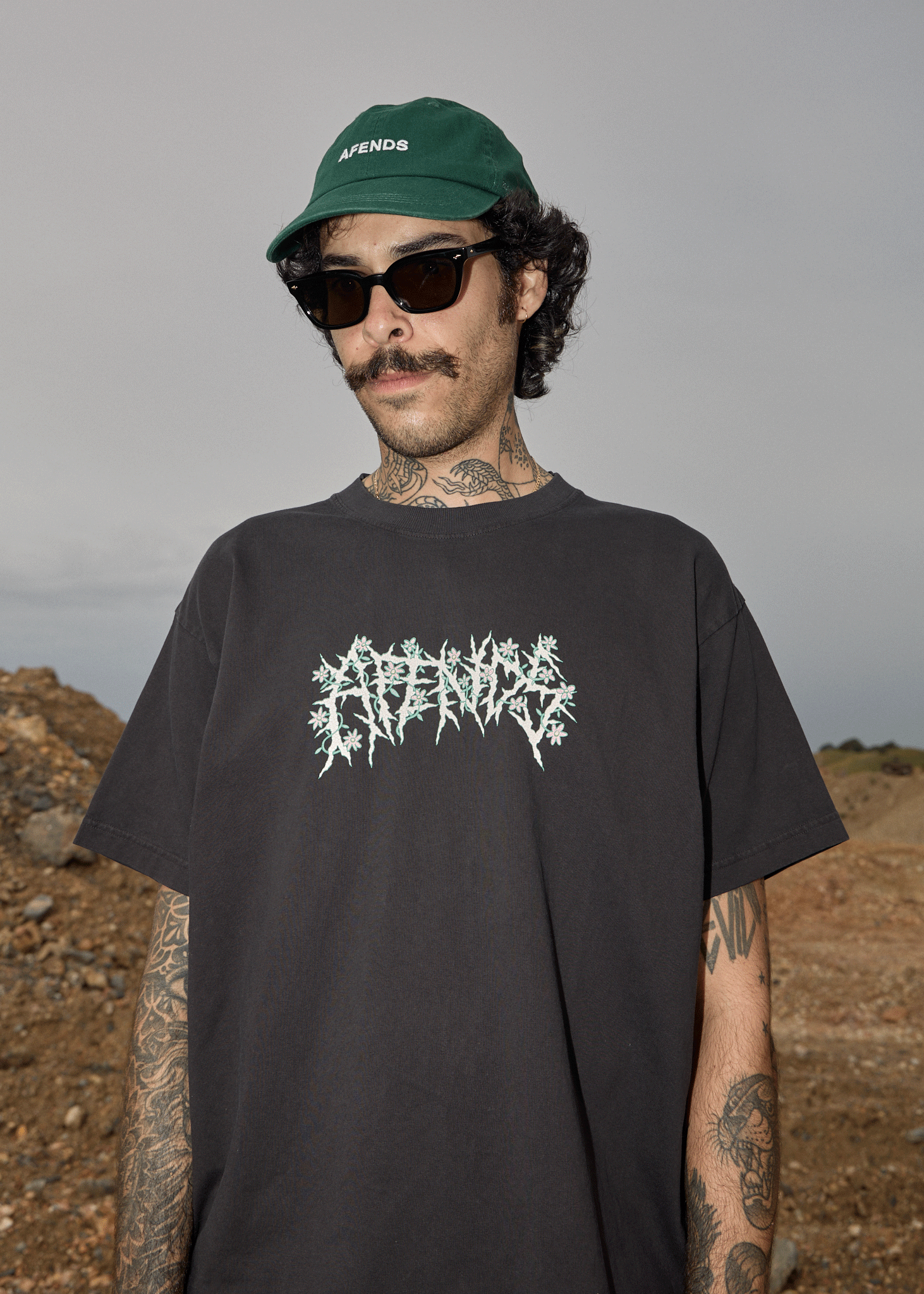 AFENDS Mens Heavy Petal - Heavyweight Boxy Tee - Stone Black