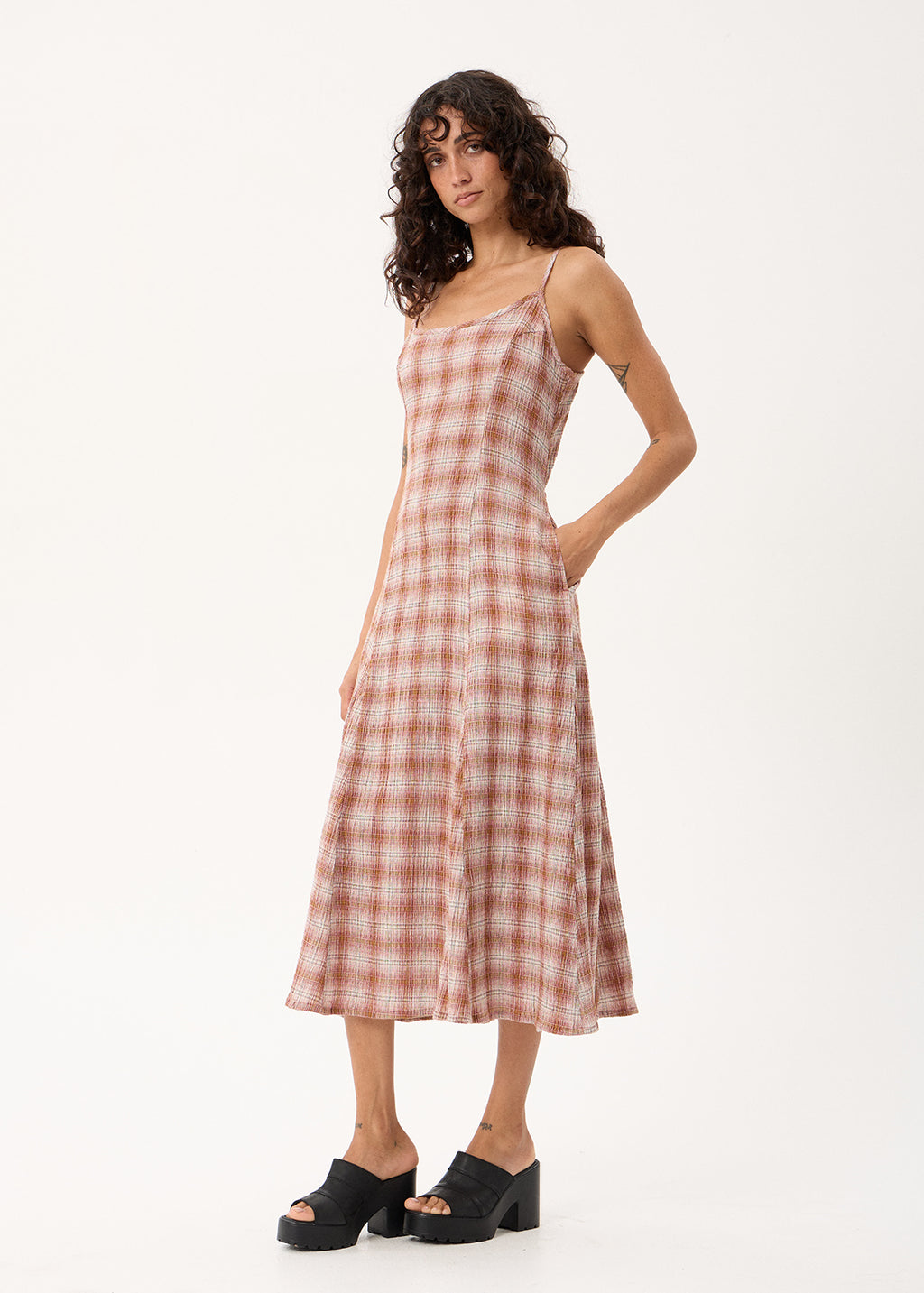 AFENDS Helena - Seersucker Maxi Dress - Desert Check