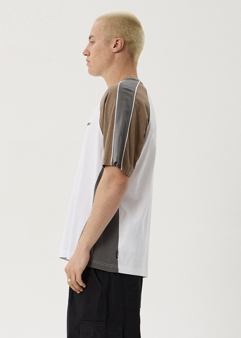 AFENDS Tallows - Panelled Raglan Tee - White