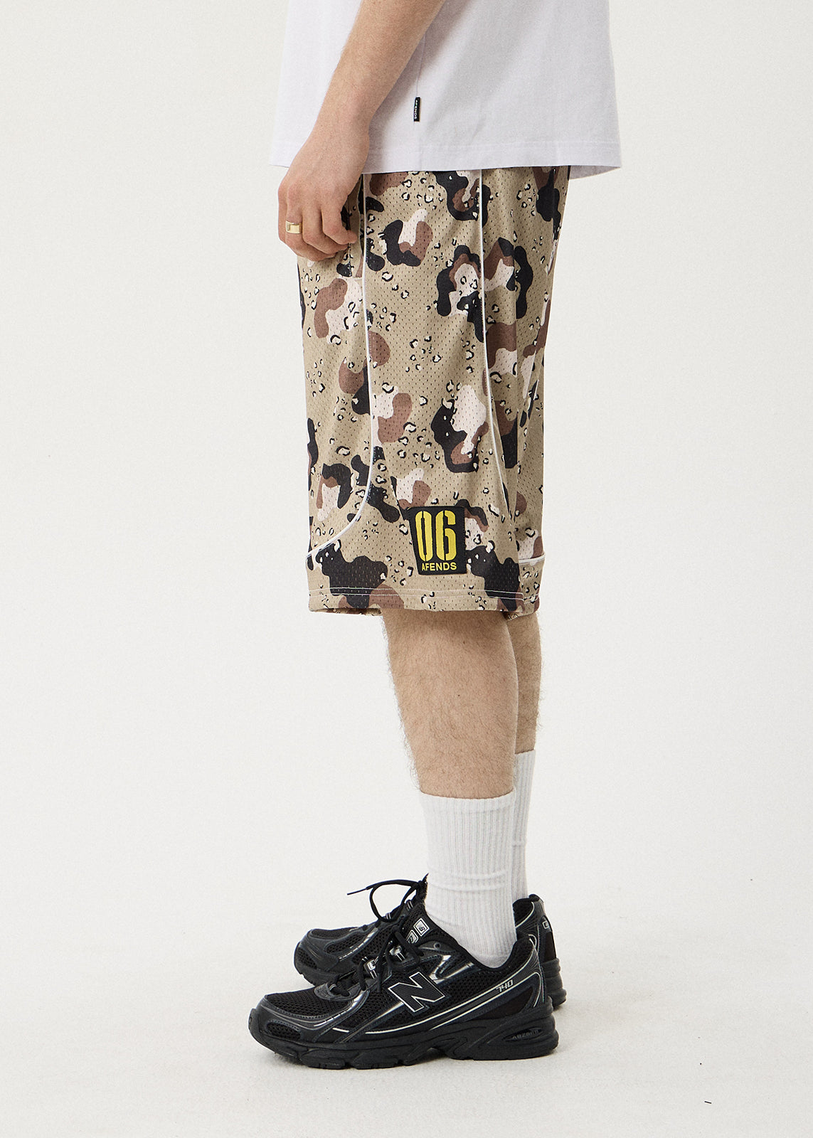 AFENDS Mens Desert Angel - Basketball Short 22" - Desert Camo