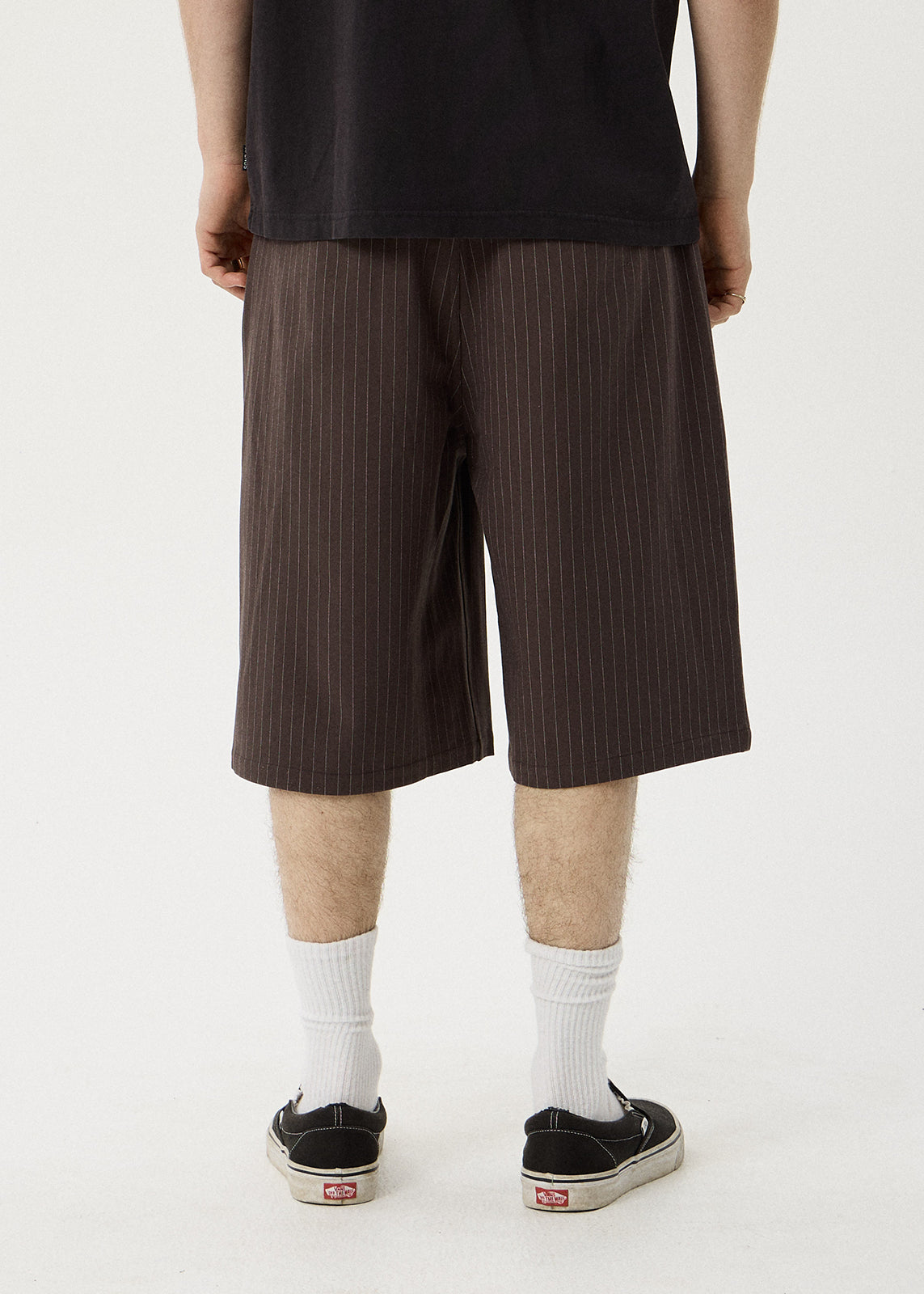 AFENDS Business - Baggy Pleated Short 24" - Coffee Stripe