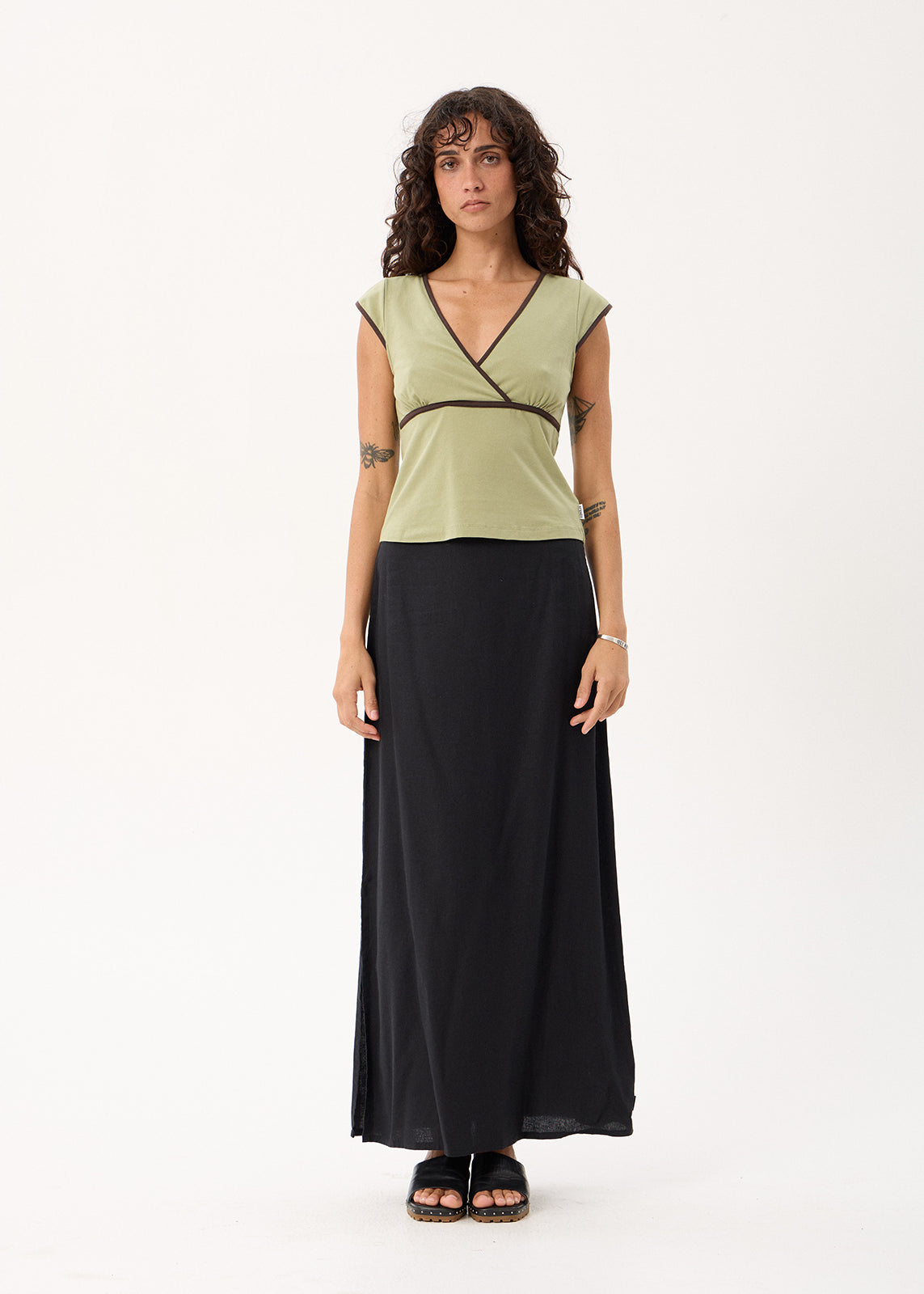 AFENDS Roxane - V-Neck Top - Sage