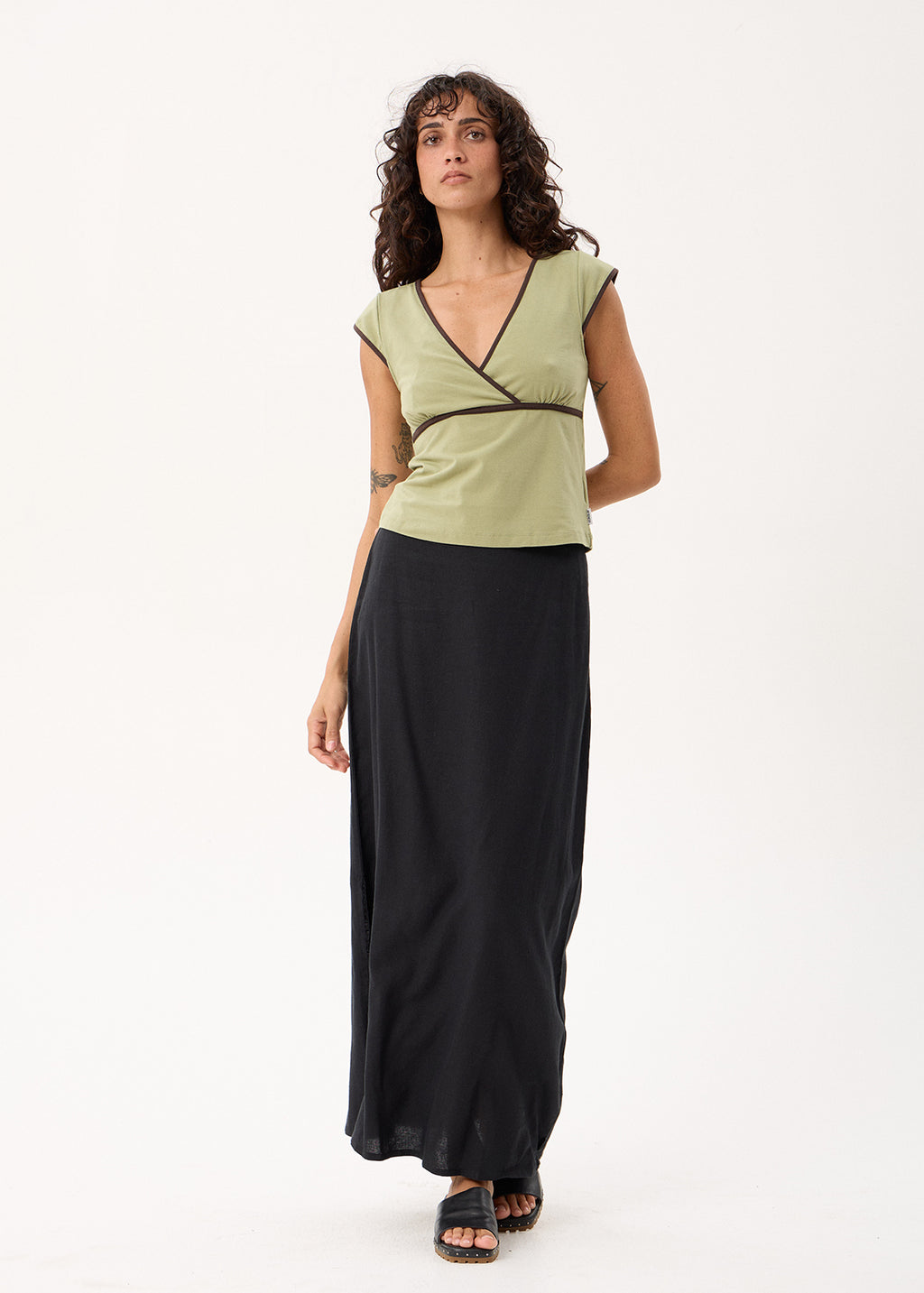 AFENDS Roxane - V-Neck Top - Sage