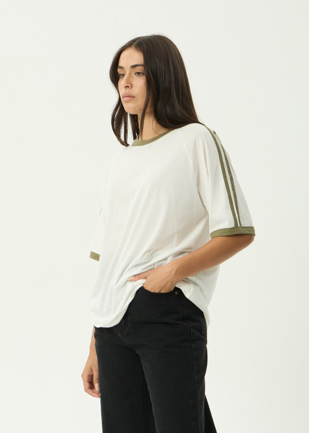 AFENDS Smokeshow - Oversized Raglan Tee - White