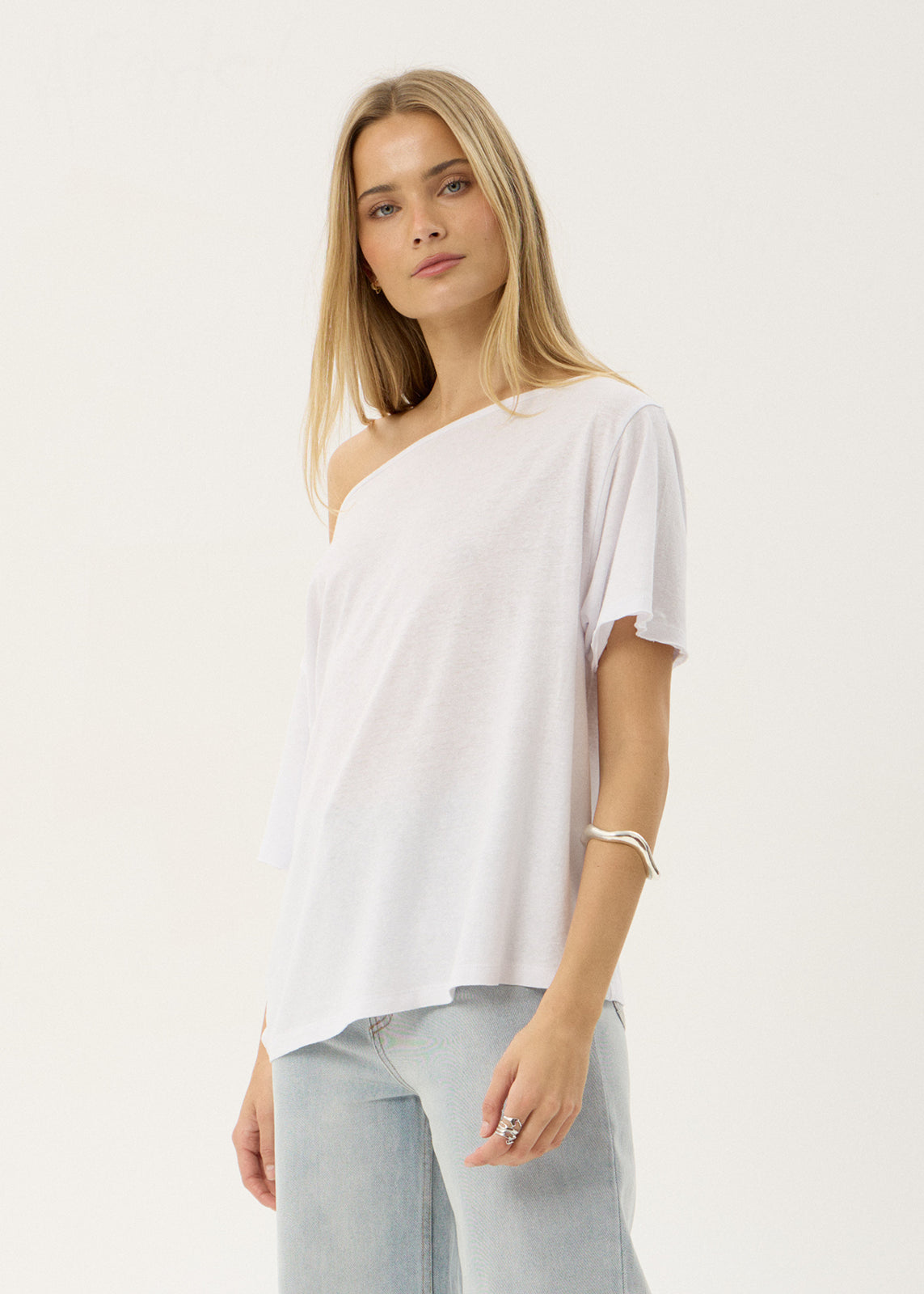 AFENDS Womens Sabina - Off Shoulder Tee - White