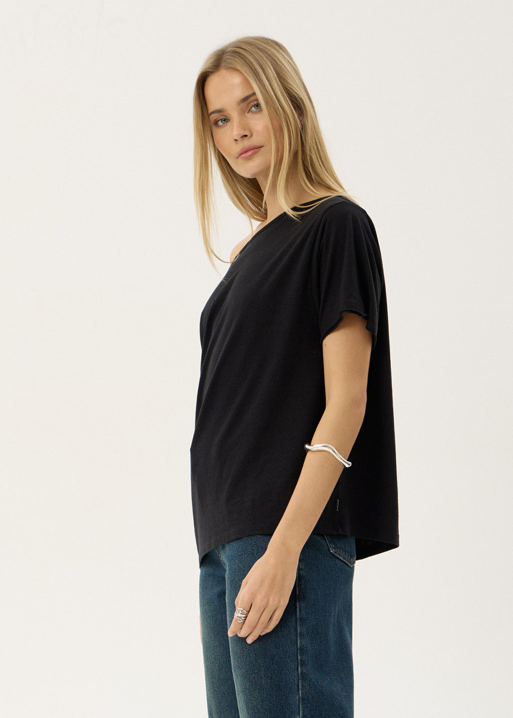 AFENDS Womens Sabina - Off Shoulder Tee - Black