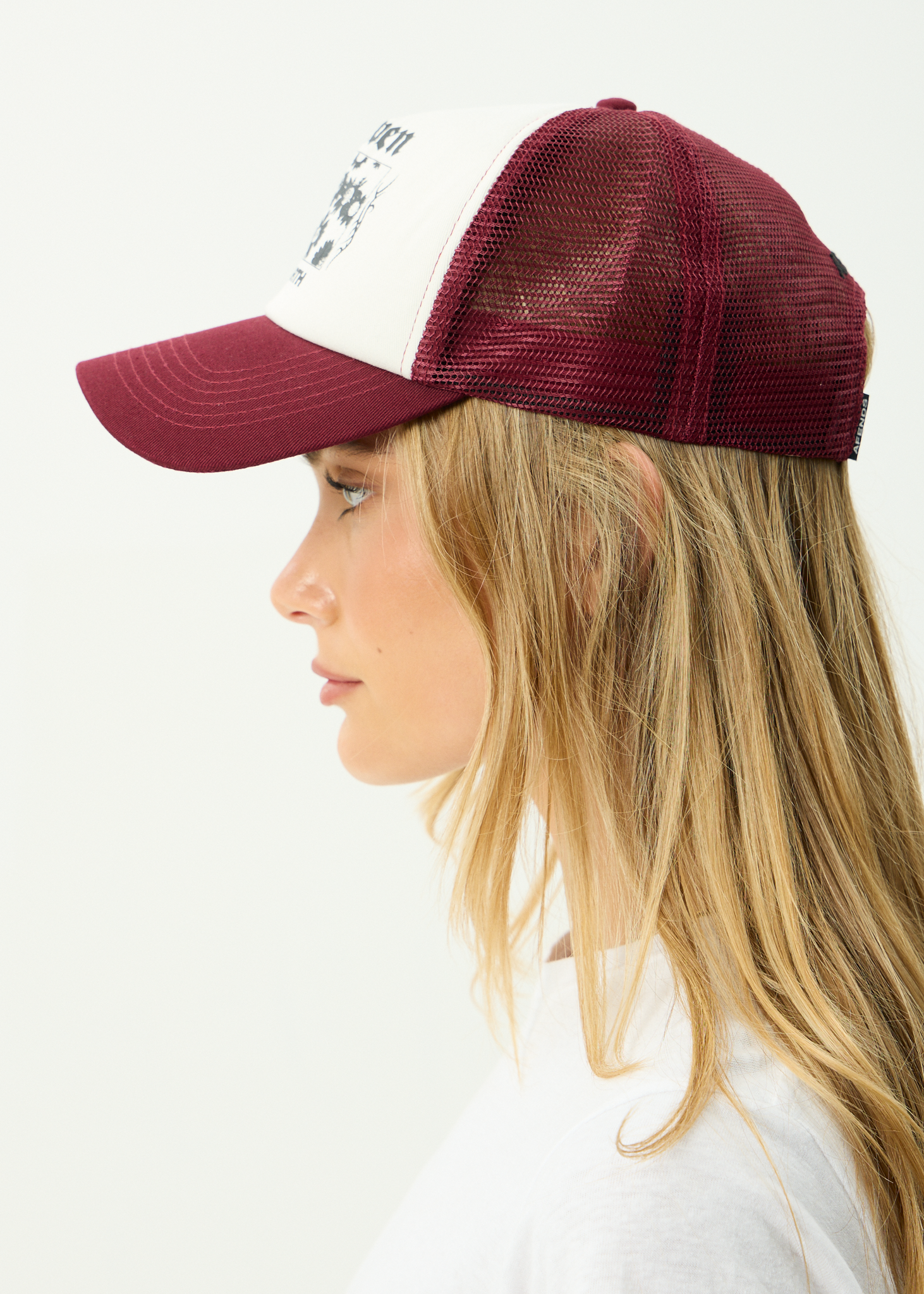 AFENDS Mens Heaven - Recycled Trucker Cap - White