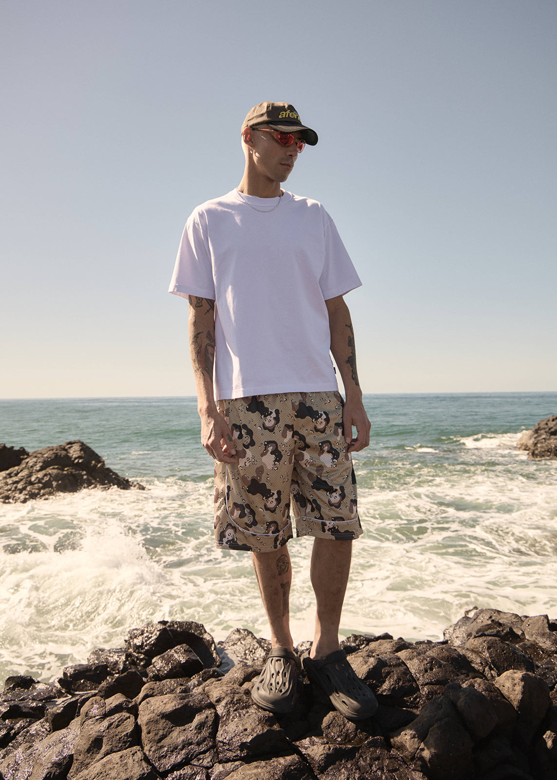 AFENDS Mens Desert Angel - Basketball Short 22" - Desert Camo