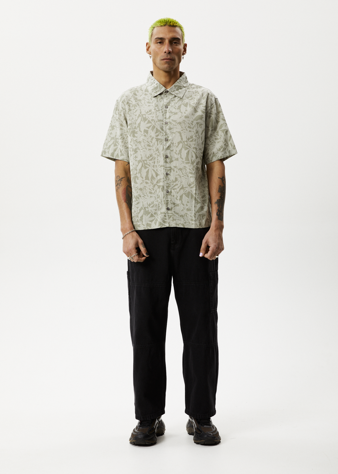 AFENDS Mens Bouquet - Short Sleeve Shirt - Olive Floral 