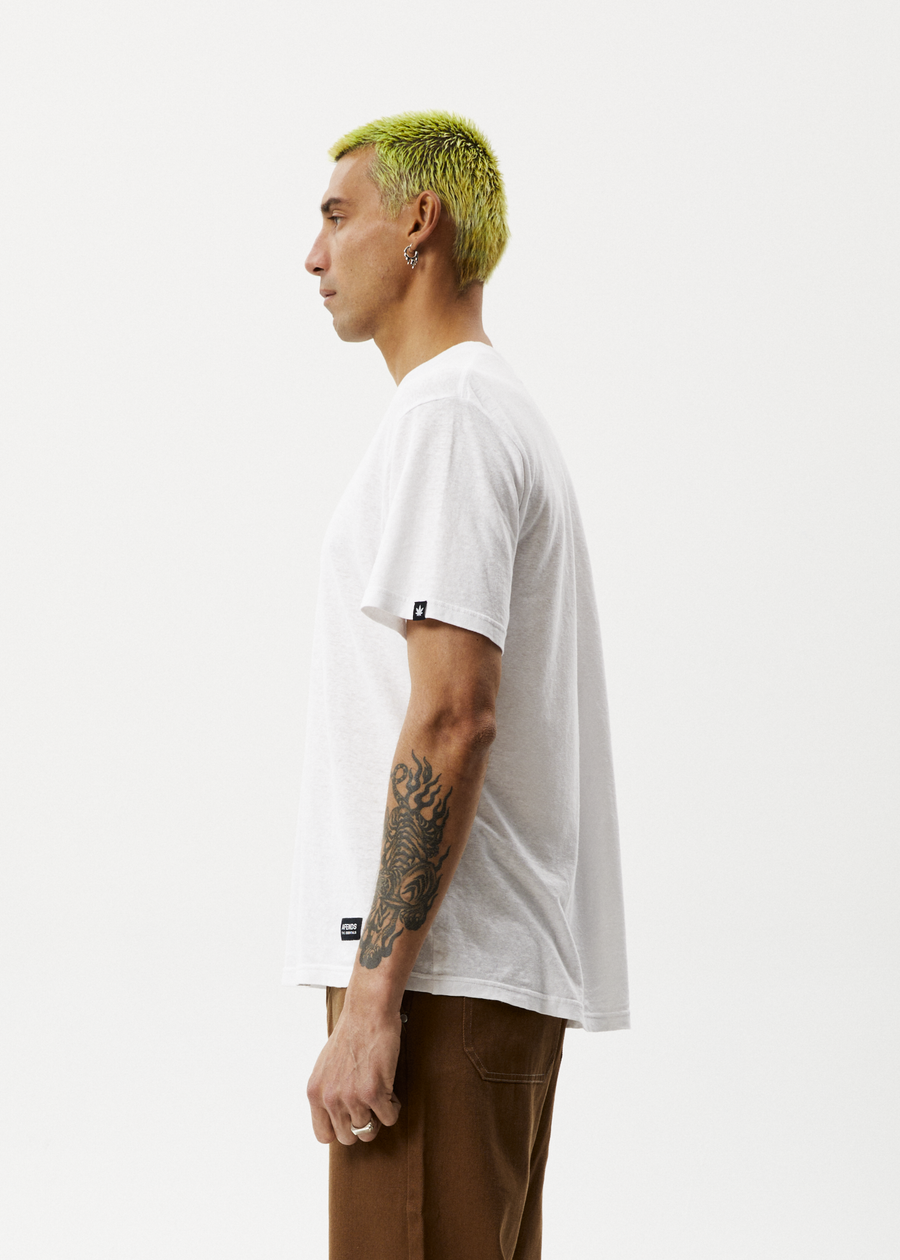 Classic white tee sales shirt