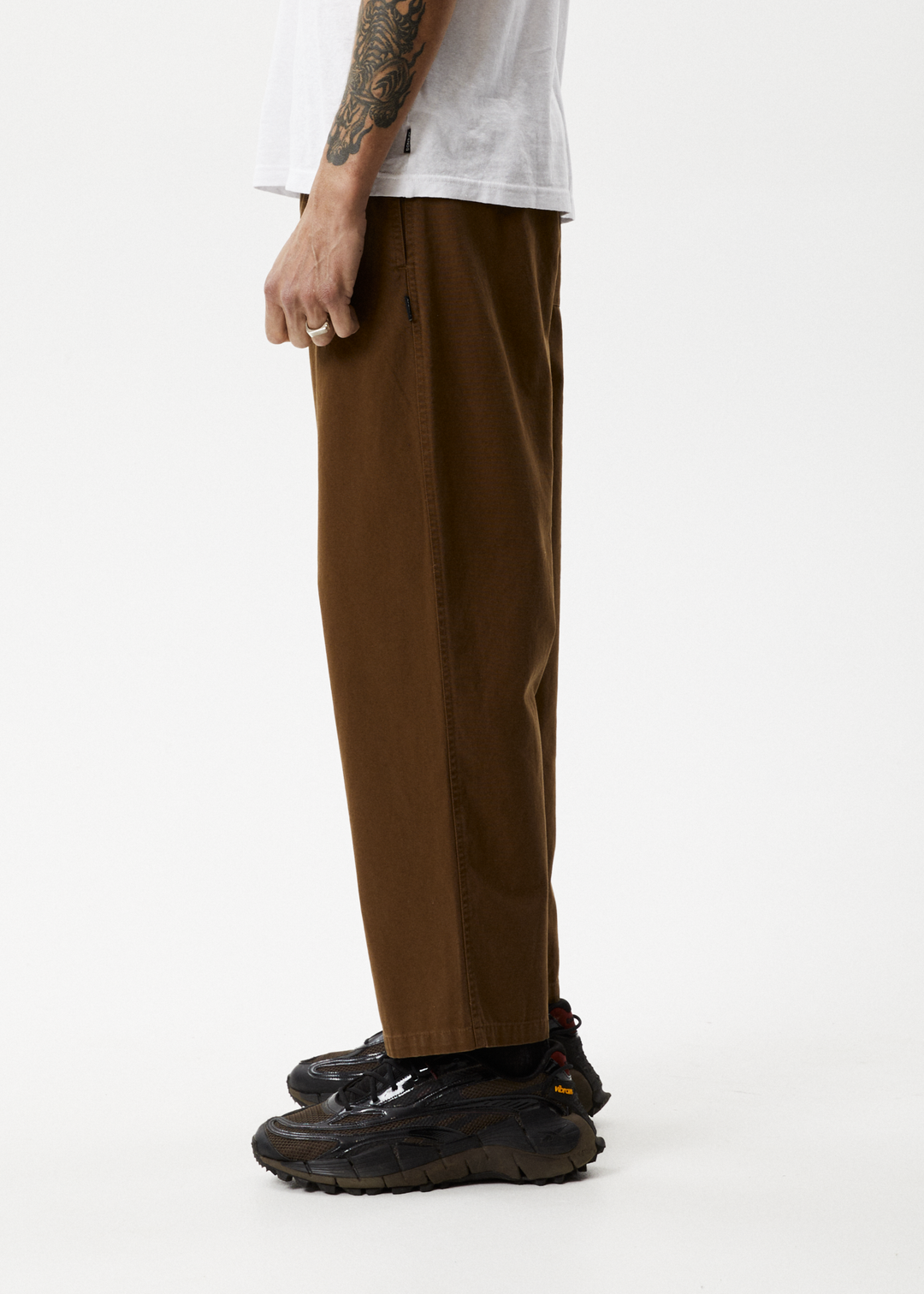 AFENDS Mens Ninety Eights - Baggy Elastic Waist Pants - Toffee 