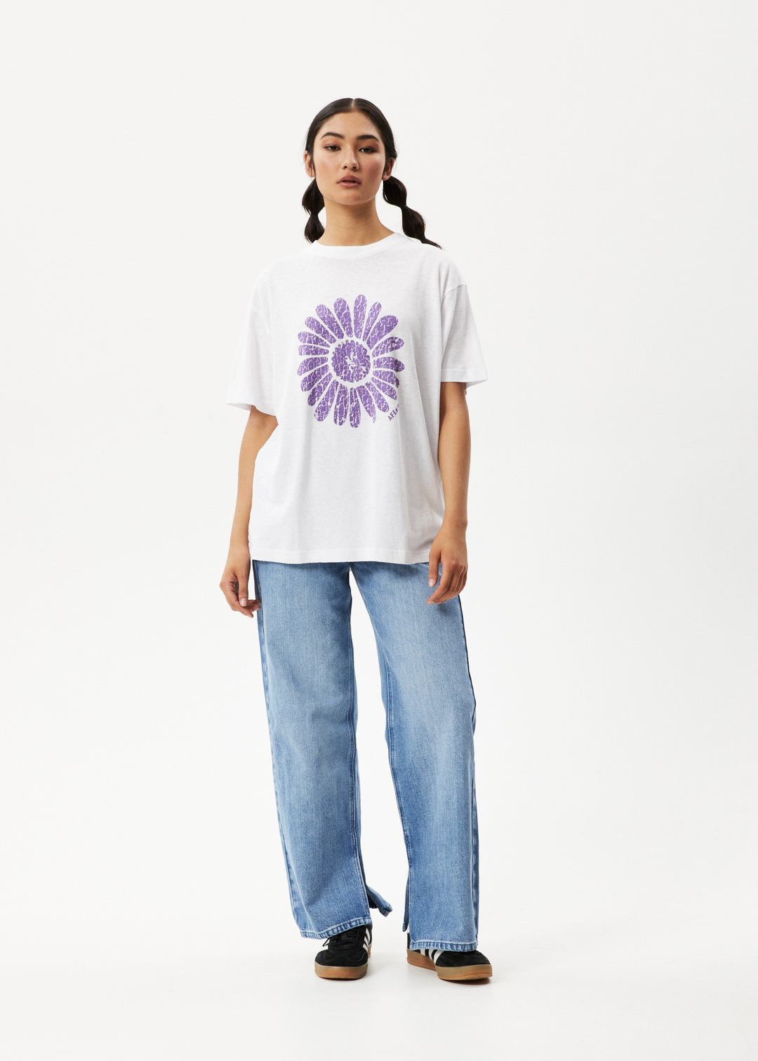 AFENDS Womens Daisy Slay - Oversized Graphic T-Shirt - White 