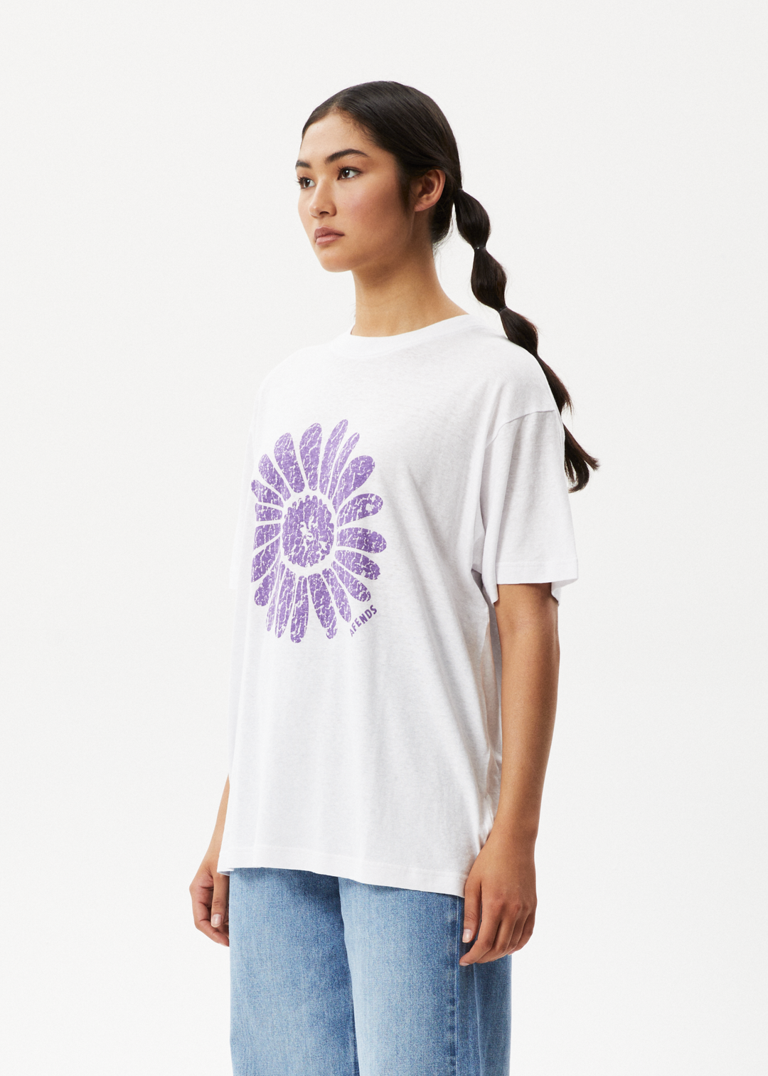 AFENDS Womens Daisy Slay - Oversized Graphic T-Shirt - White 