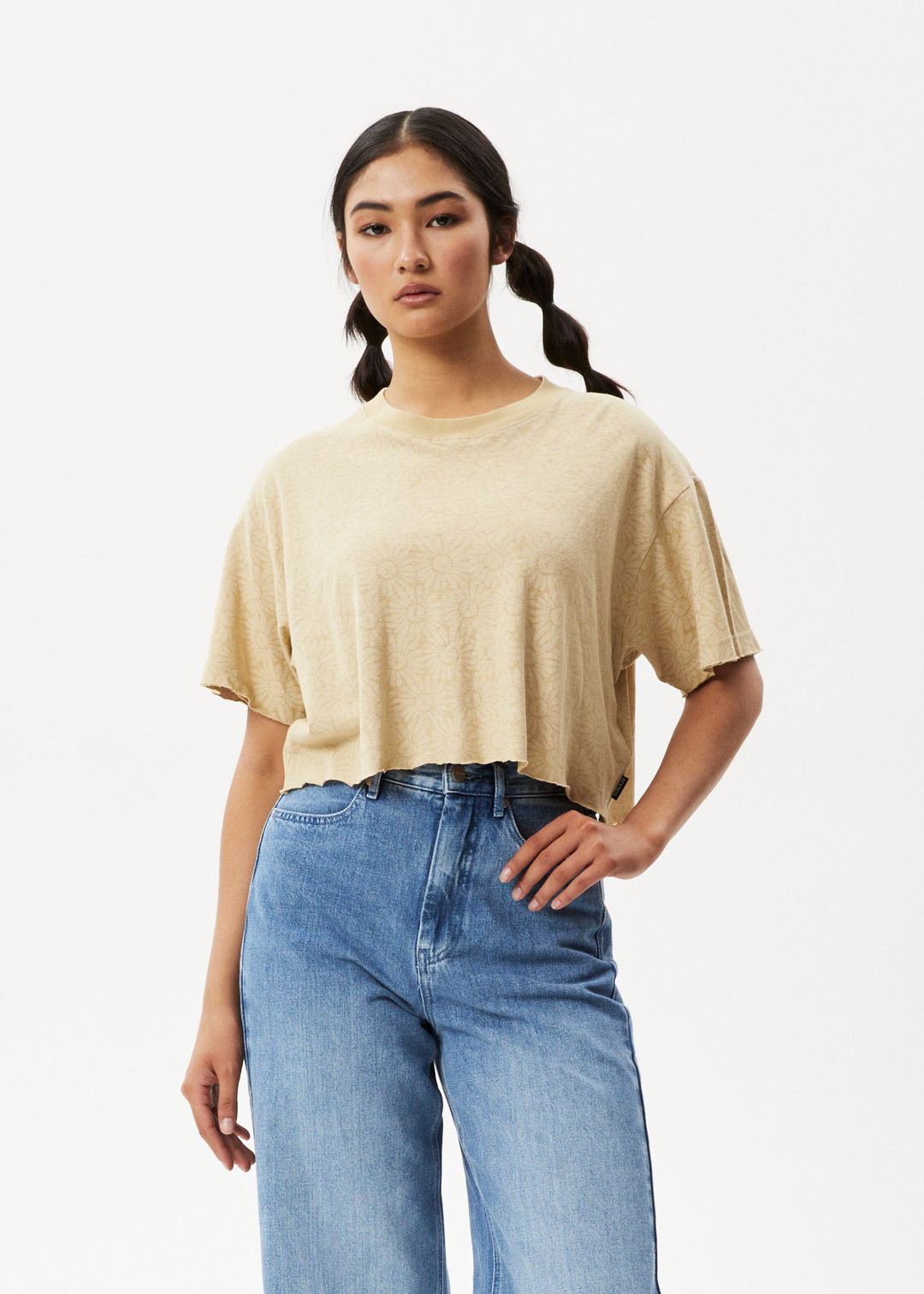 AFENDS Womens Dandy Slay - Floral Cropped T-Shirt - Camel 