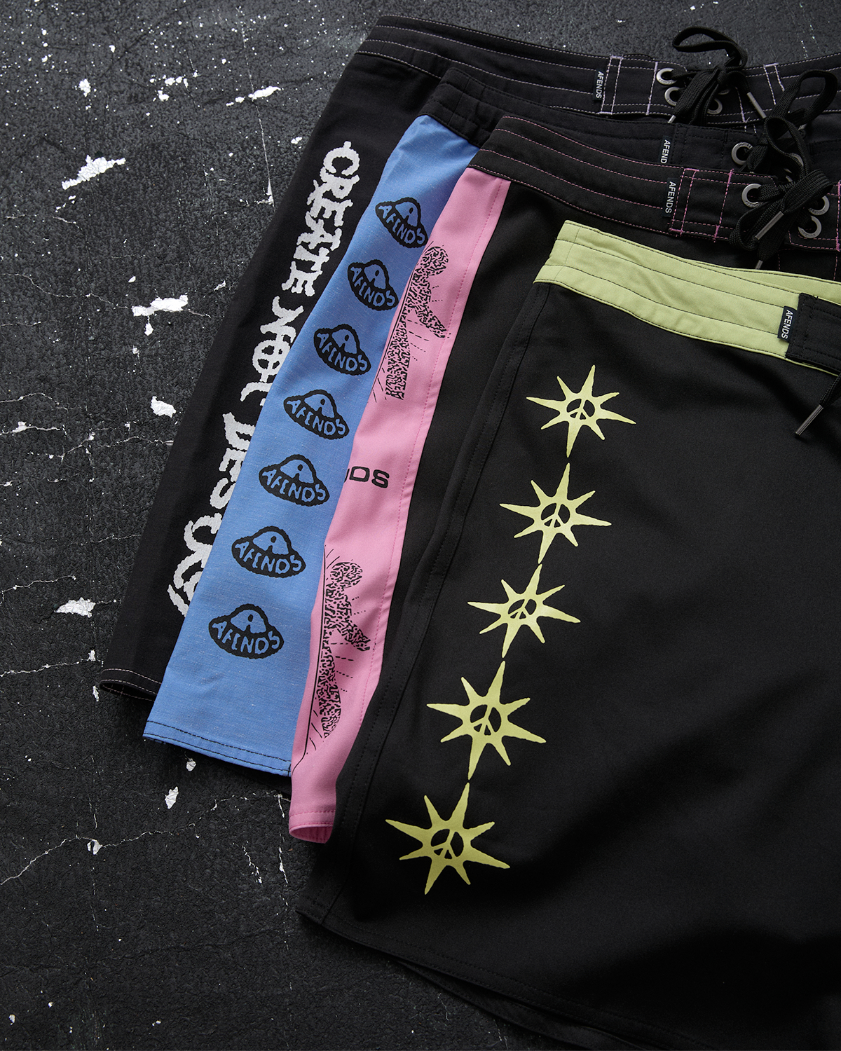 NEW IN: 
BOARDSHORTS