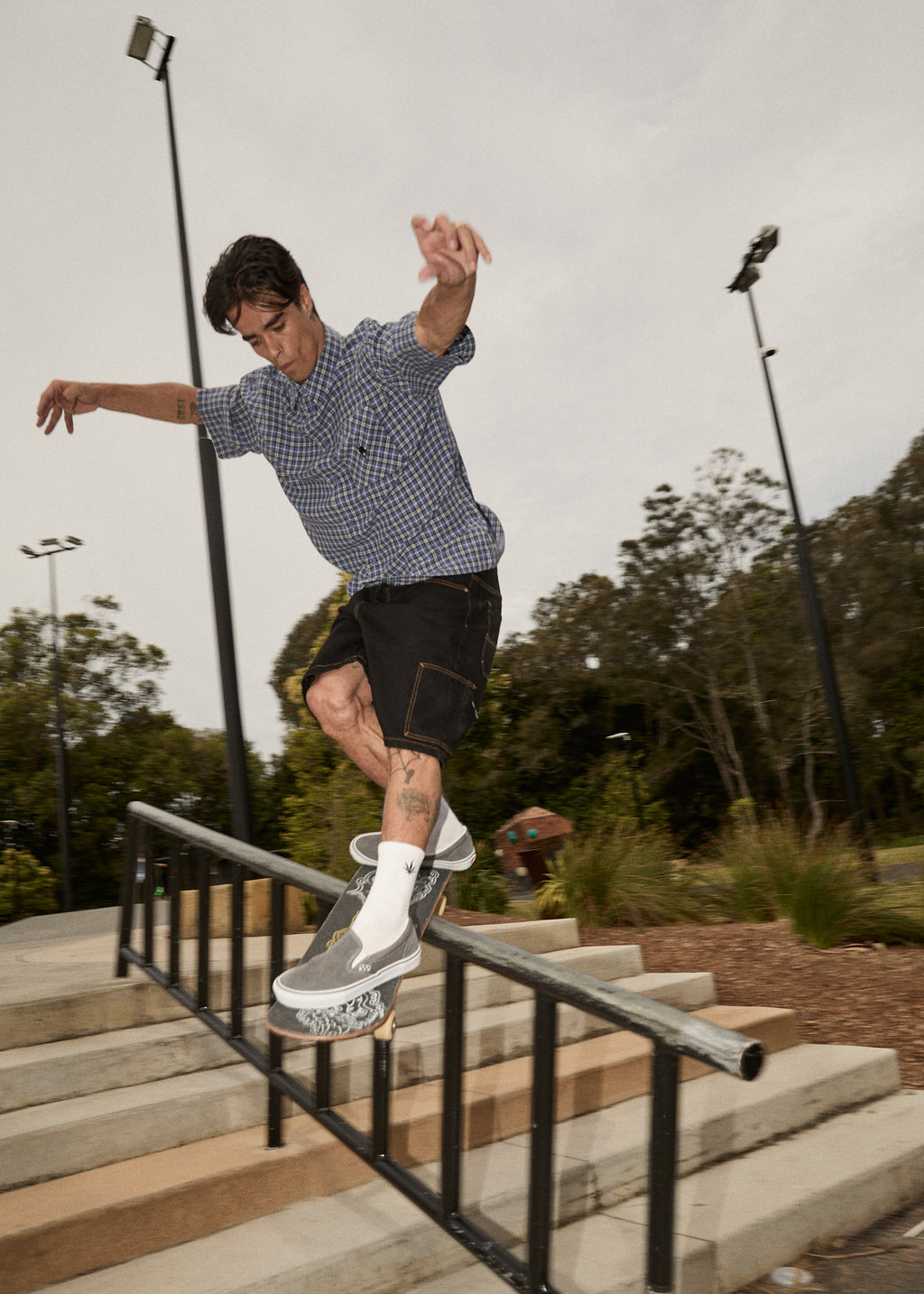 AFENDS Mens Scorched Harper - Denim Baggy Workwear Short 22" - Washed Black