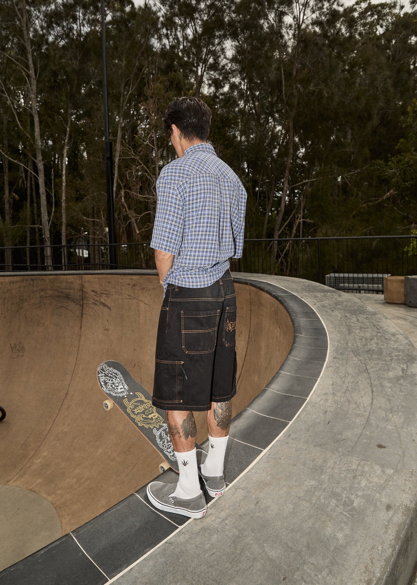 AFENDS Mens Scorched Harper - Denim Baggy Workwear Short 22" - Washed Black