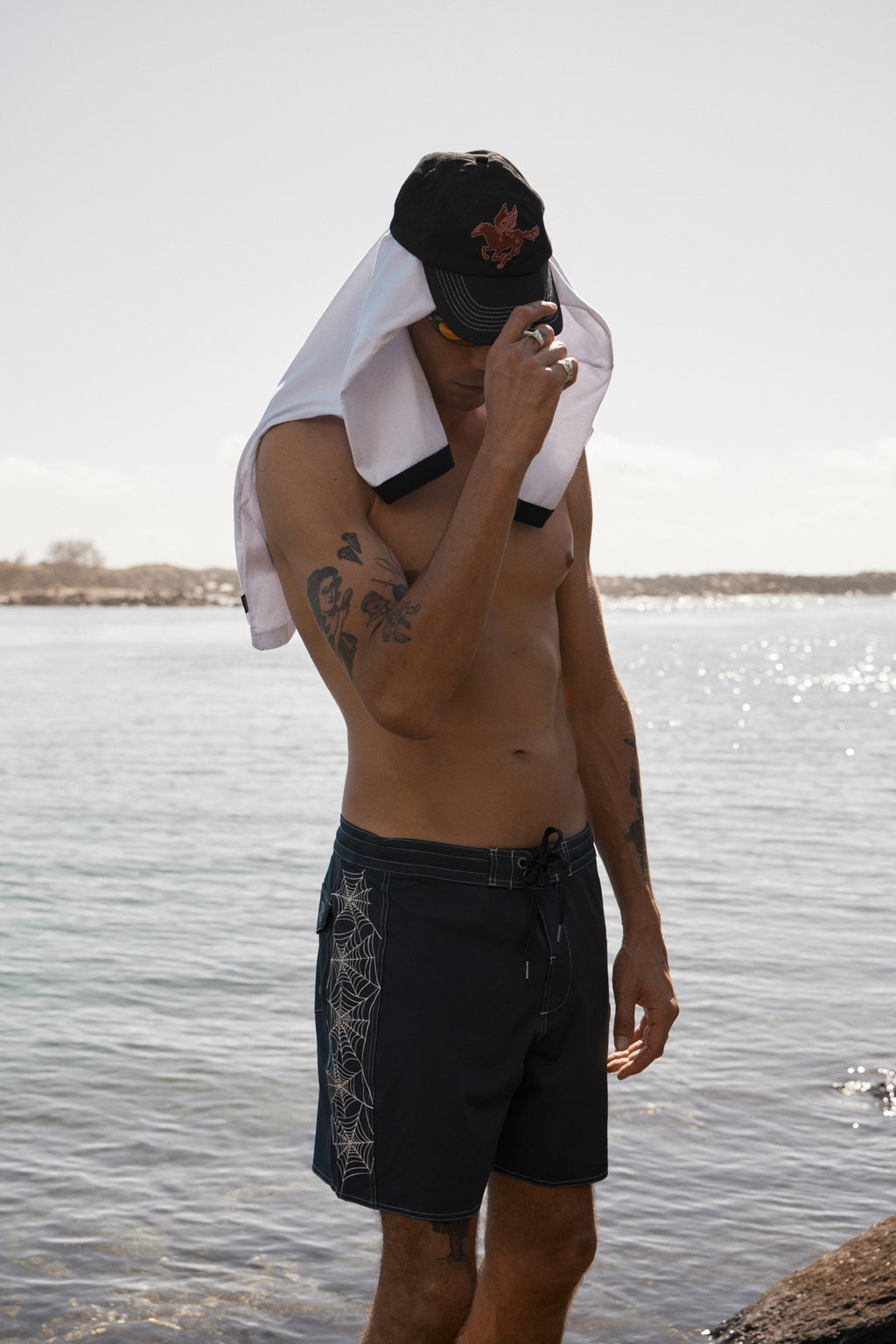 AFENDS Mens Webhead - Surf Related Boardshort 18" - Navy