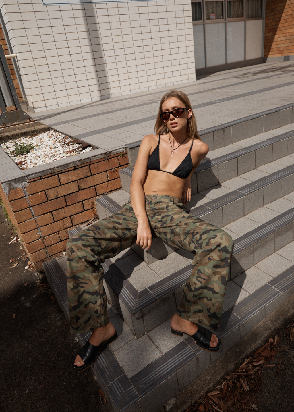 AFENDS Womens Hidden Lexi - Low Rise Workwear Pant - Hidden