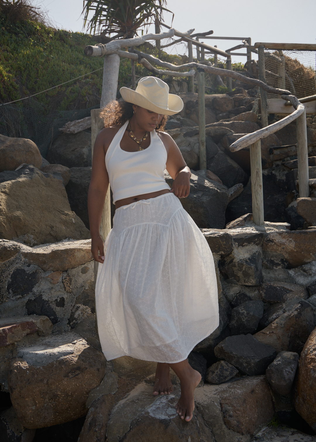 AFENDS Womens Basis - Rib Halter - White