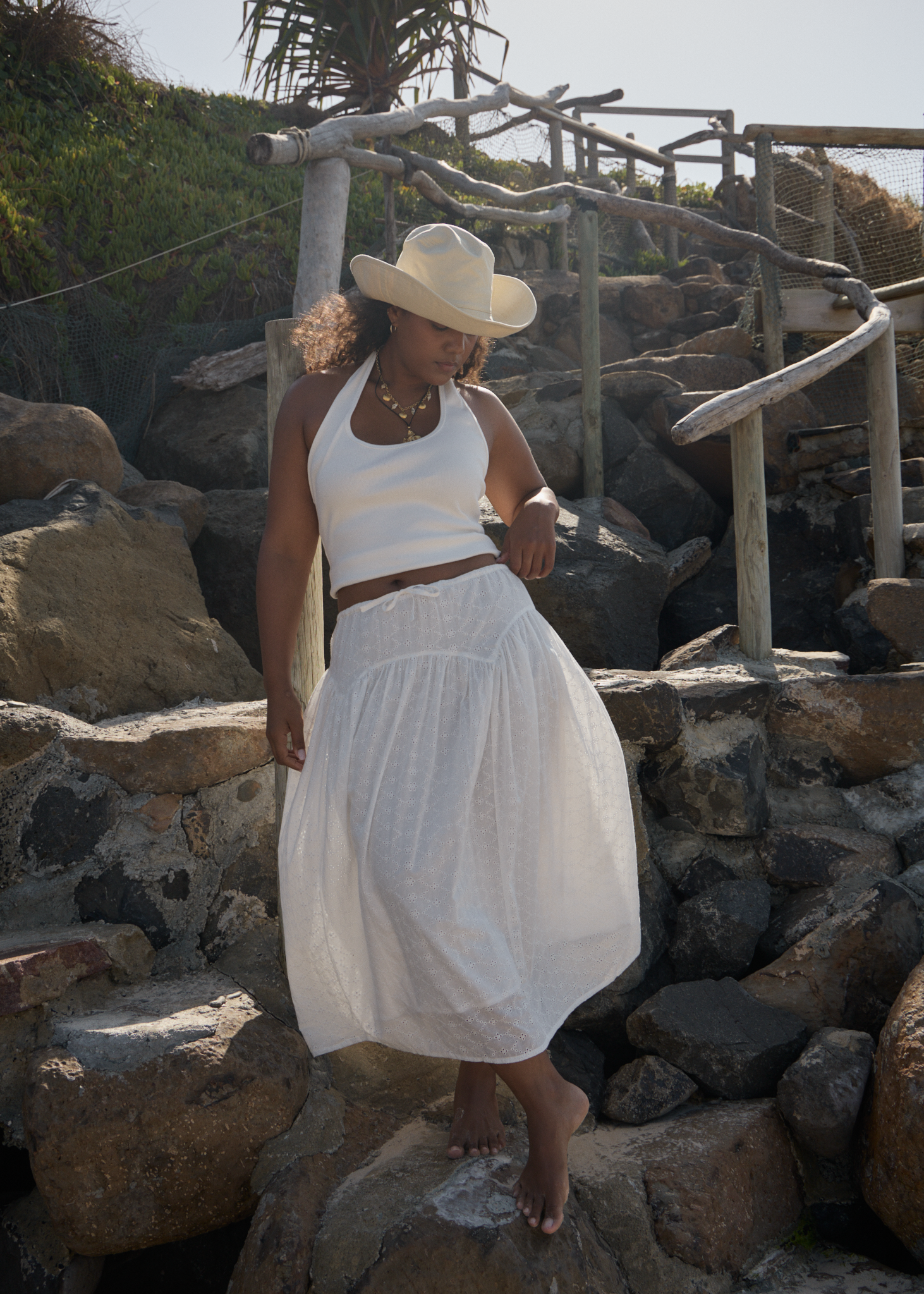 AFENDS Womens Basis - Rib Halter - White