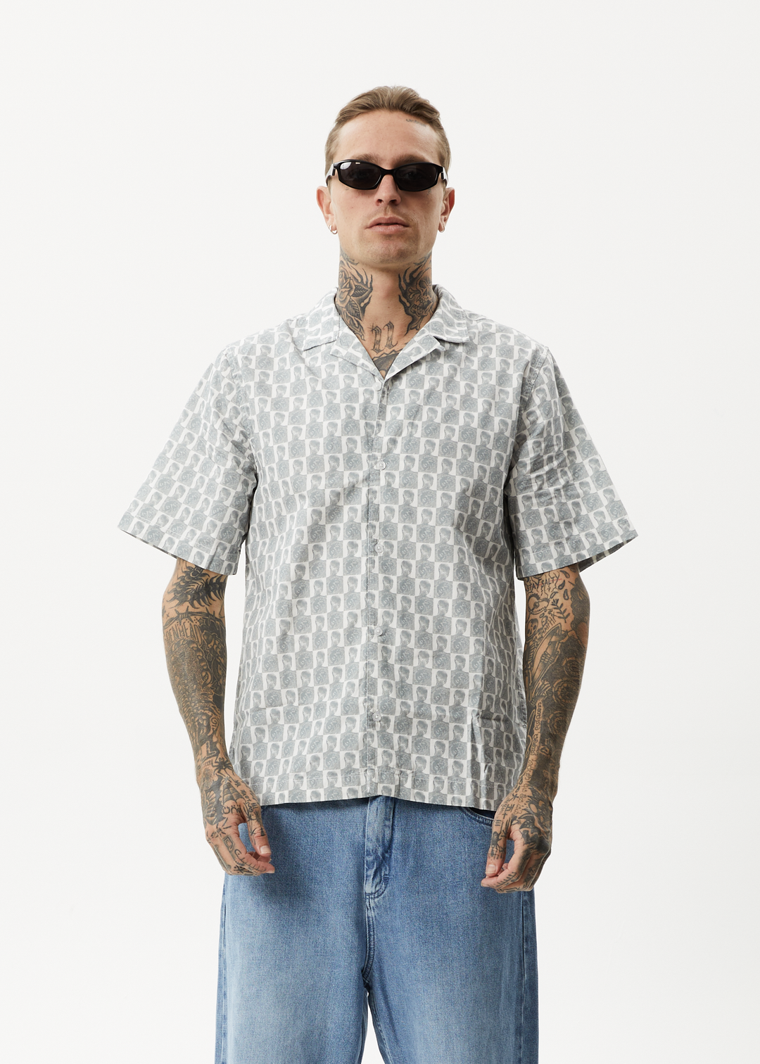 AFENDS Mens Worldstar - Cuban Short Sleeve Shirt - White 