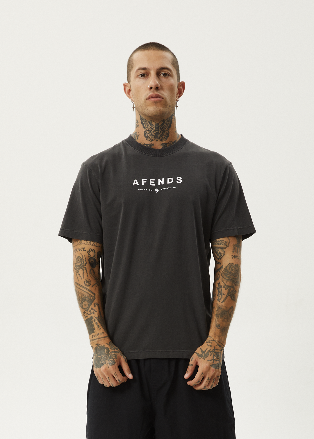 AFENDS Mens Thrown Out - Retro Fit Tee - Black / White 