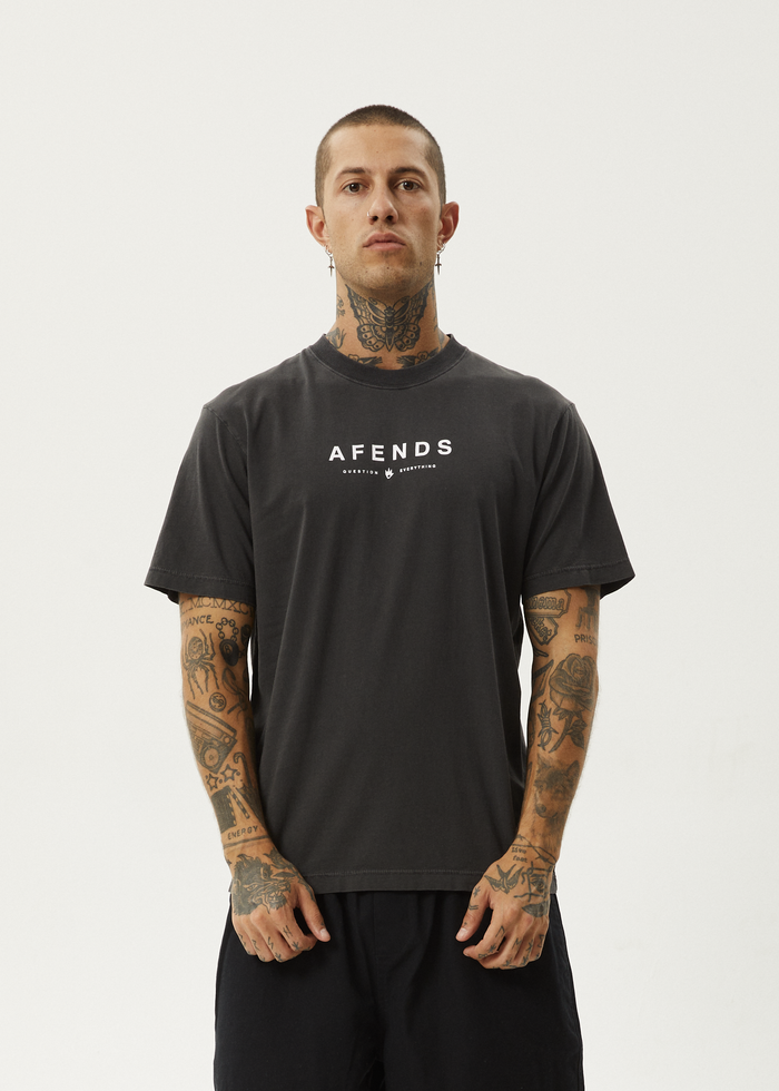 Afends Mens Thrown Out - Retro Fit Tee - Black / White 