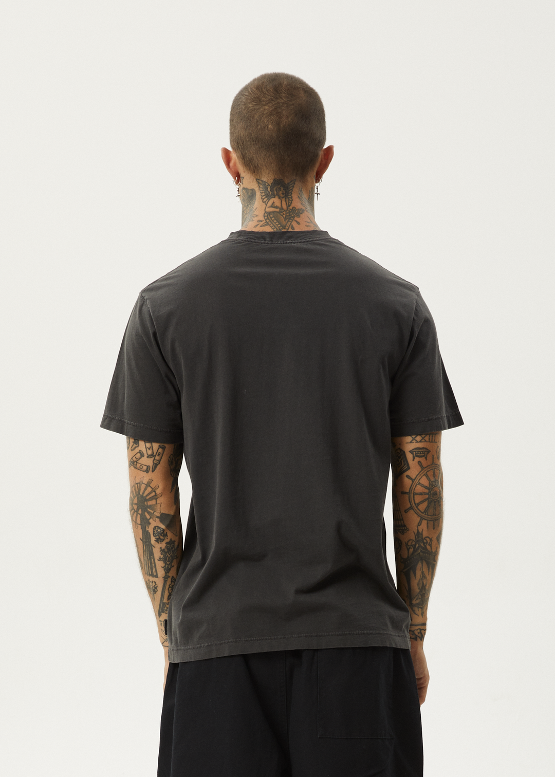 AFENDS Mens Thrown Out - Retro Fit Tee - Black / White