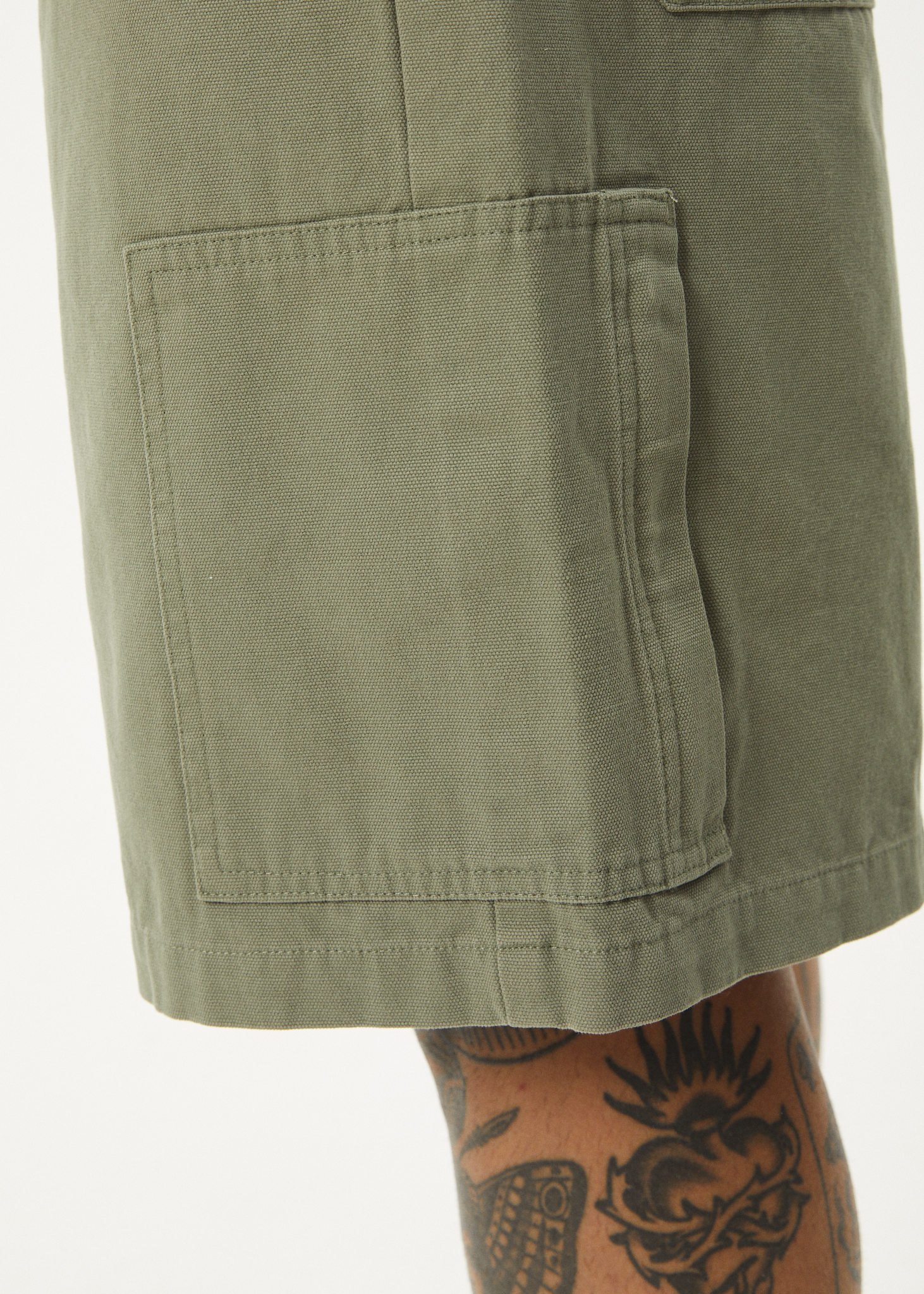 AFENDS Mens Harper - Canvas Workwear Short 22" - Olive