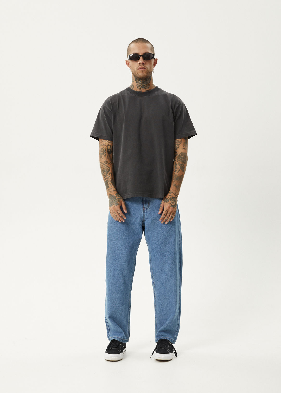 AFENDS Mens Ninety Two'S - Denim Relaxed Jeans - Worn Blue 