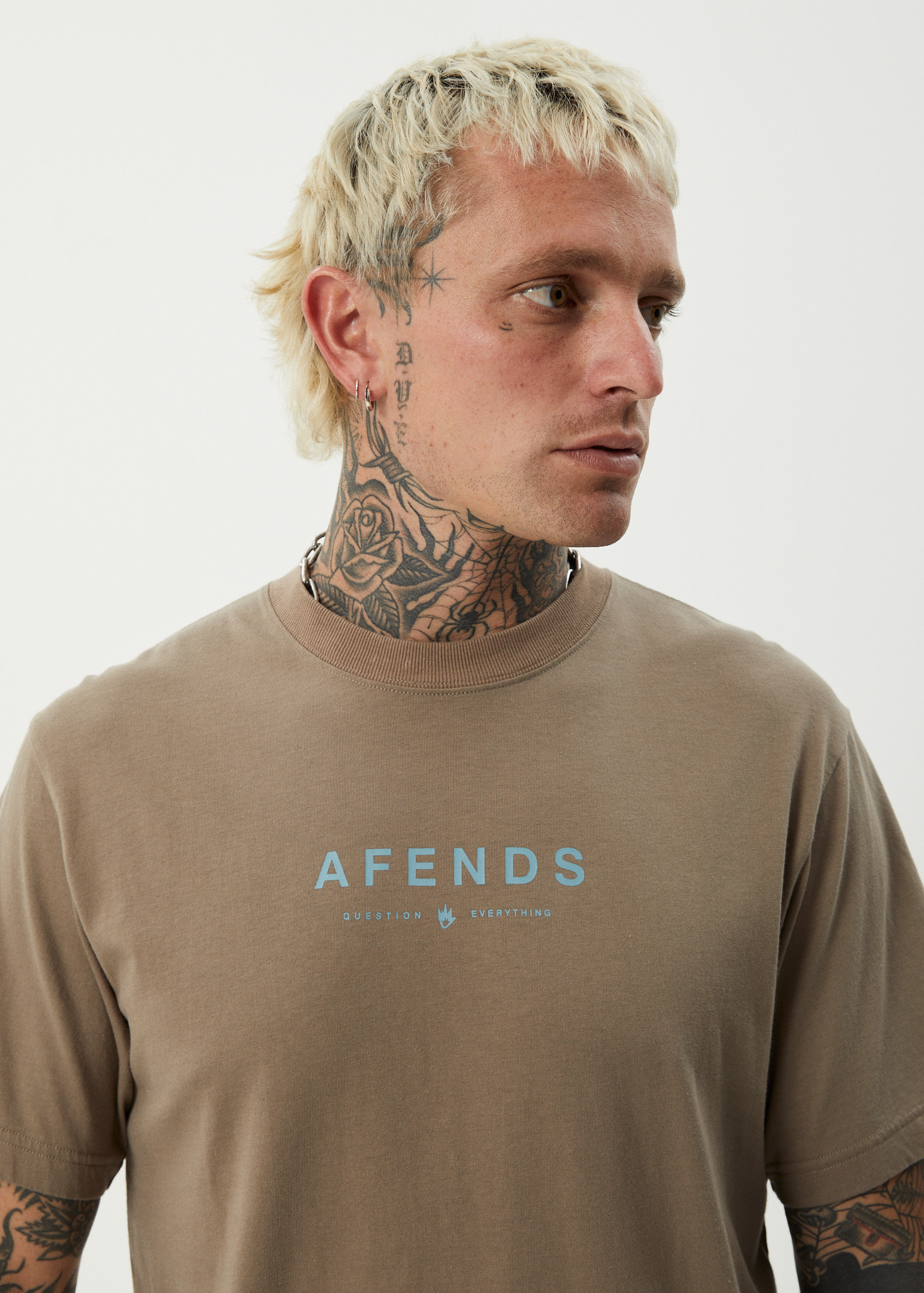 AFENDS Mens Thrown Out - Retro Tee - Fossil