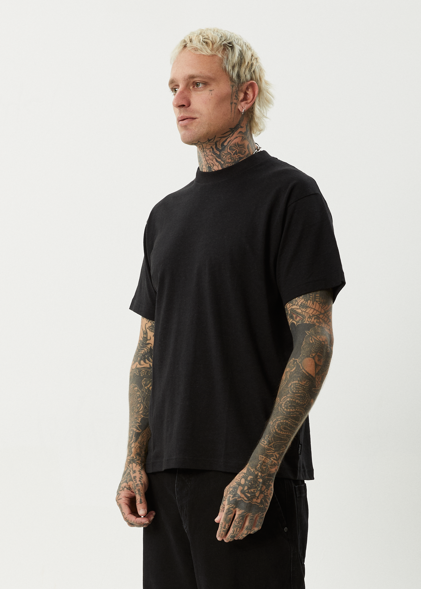 AFENDS Mens Foundation - Boxy Tee - Black