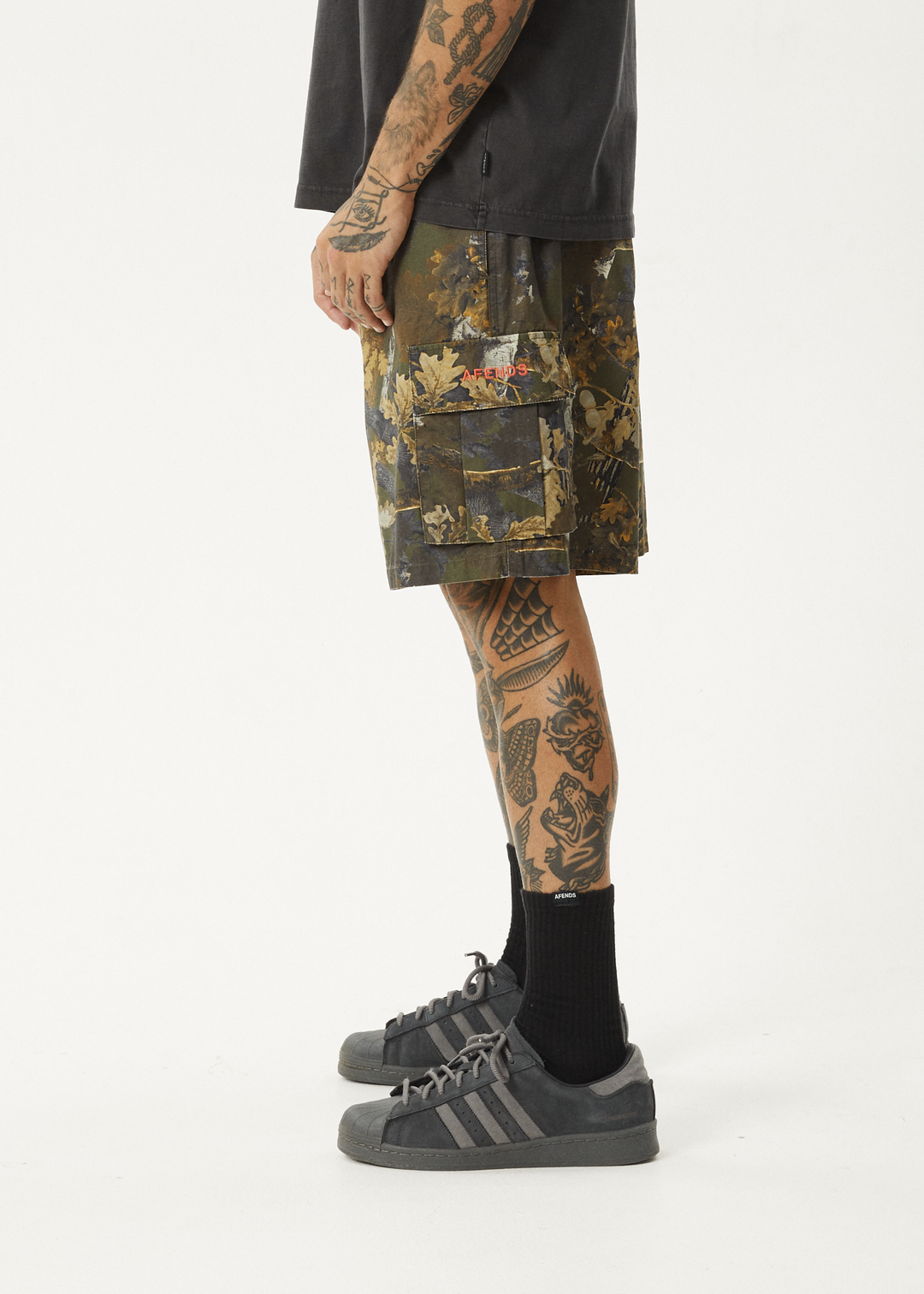 AFENDS Mens Ninety Eights Cargo - Oversized Cargo Short 20 Inch - Find Me 