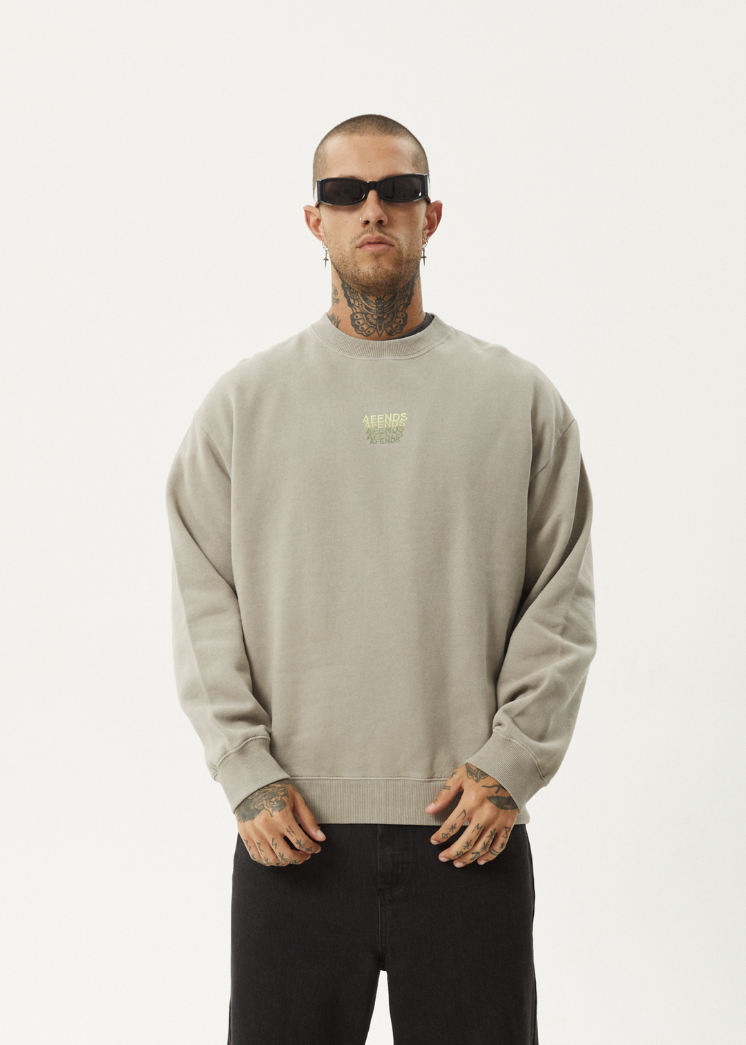 AFENDS Mens Repeat - Crew Neck - Olive 