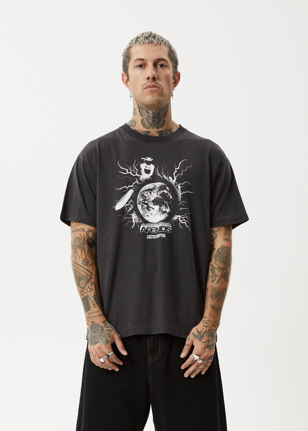 AFENDS Mens Doom Gen - Boxy Fit Tee - Stone Black 